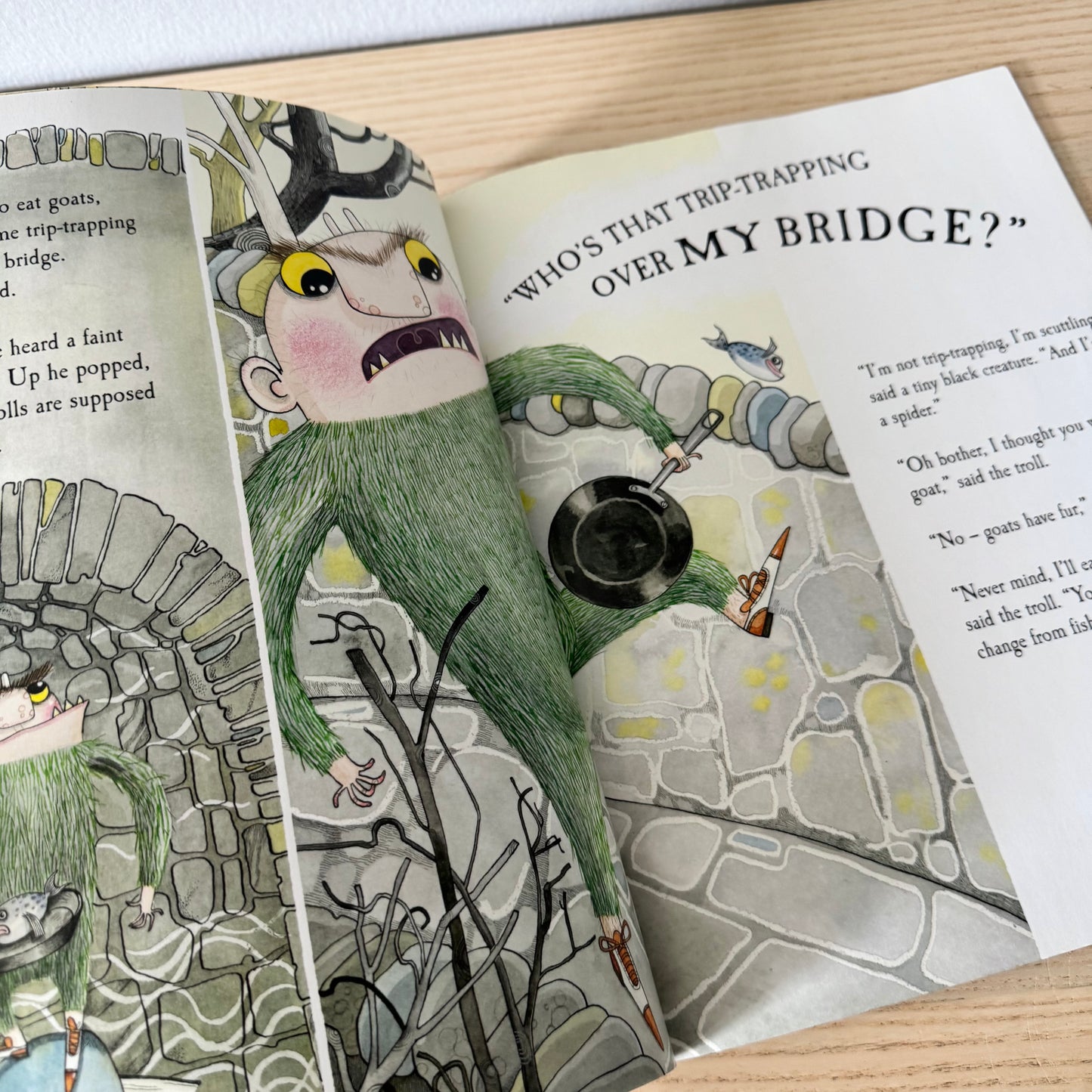The Troll / Julia Donaldson & David Roberts