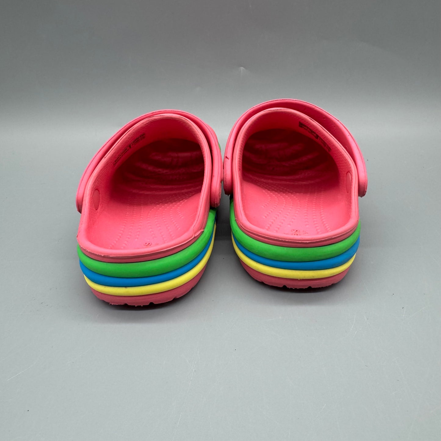 Crocs / Sandals / US9