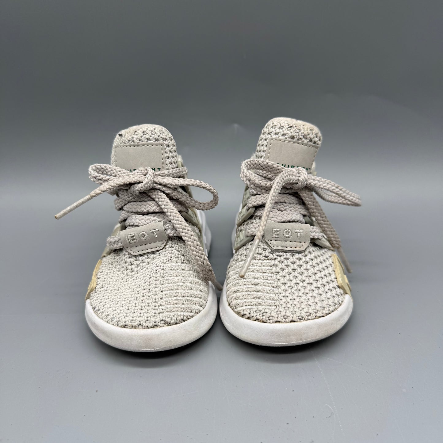 Adidas / Running Shoes / US5
