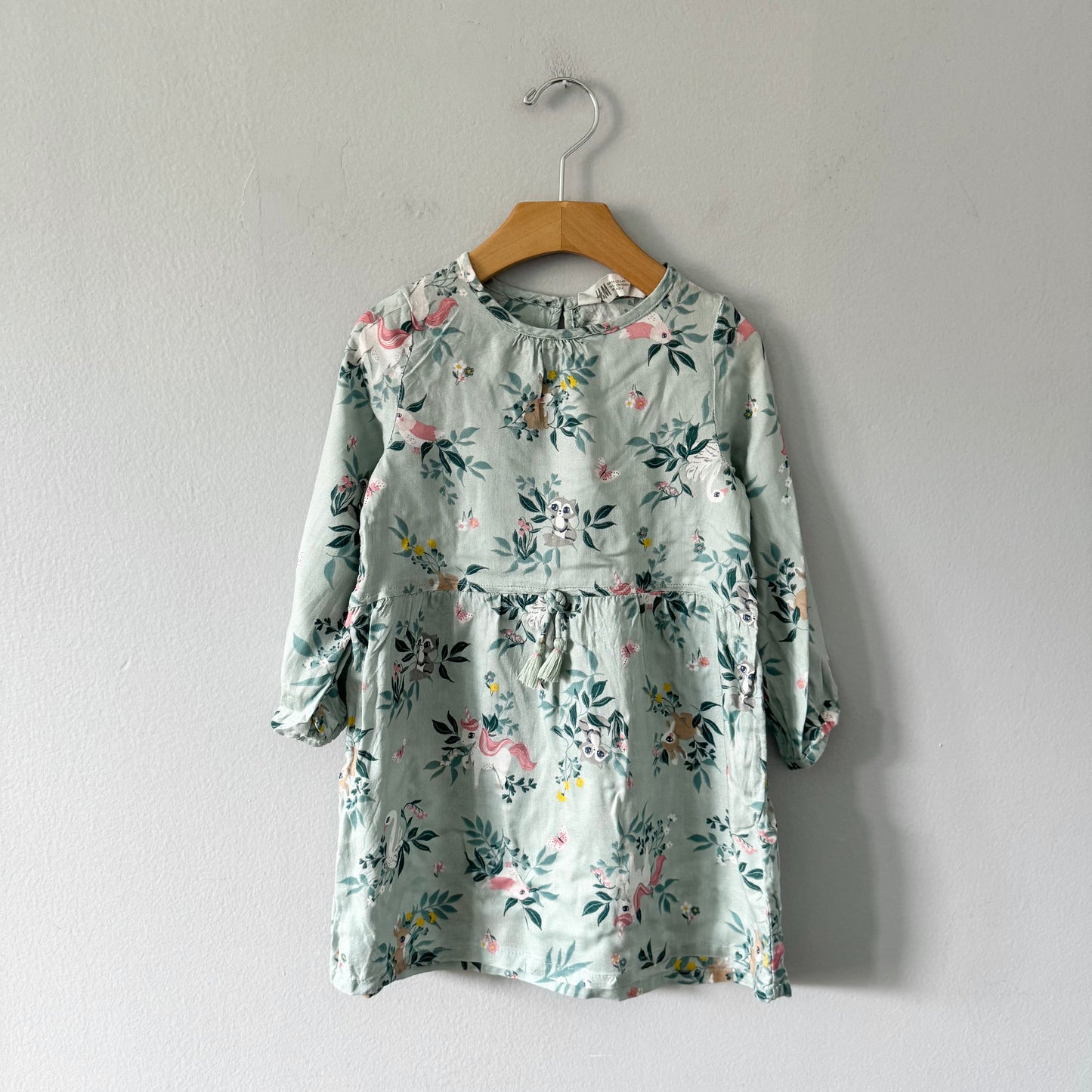 H&M / Long sleeve modal dress - Sage green, unicorn, animals / 3-4Y