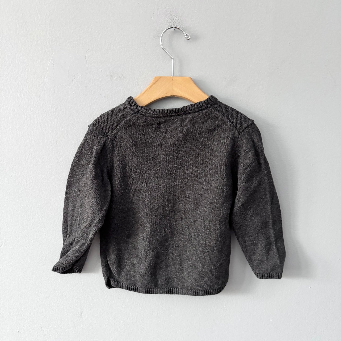 Zara / Dark grey V neck knit / 18-24M
