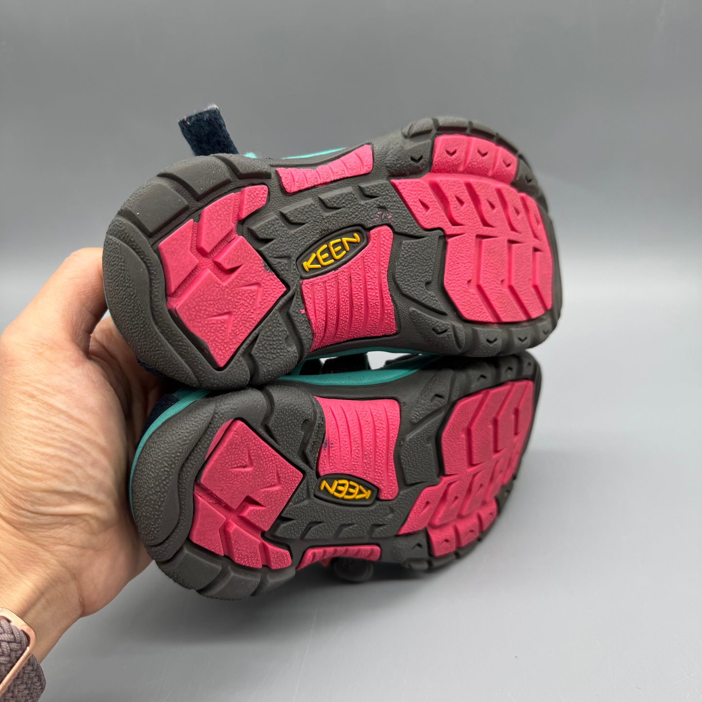 Keen / Sandals / US11