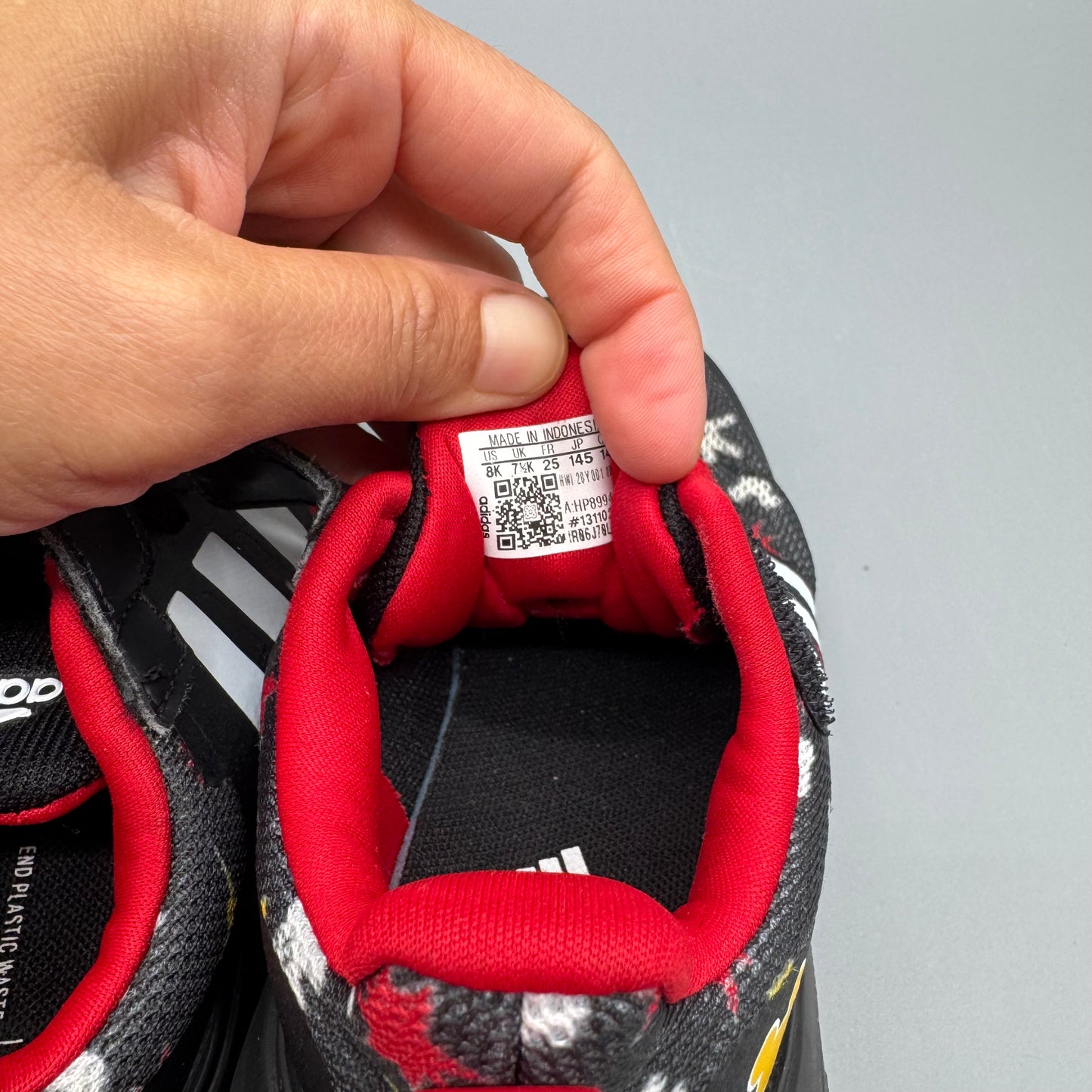 Adidas x Mickey / Running Shoes / US8