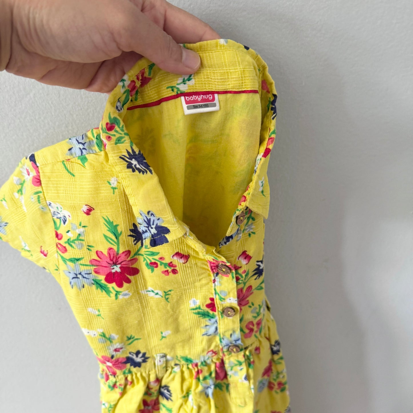 Baby hug / Yellow dress / 5-6Y
