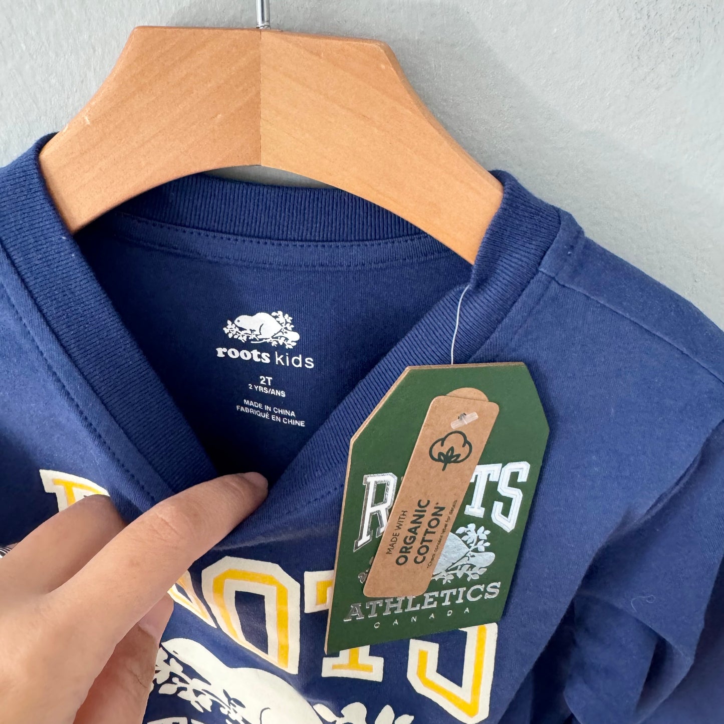 Roots / Blue long sleeve T-shirt / 2T - New with tag