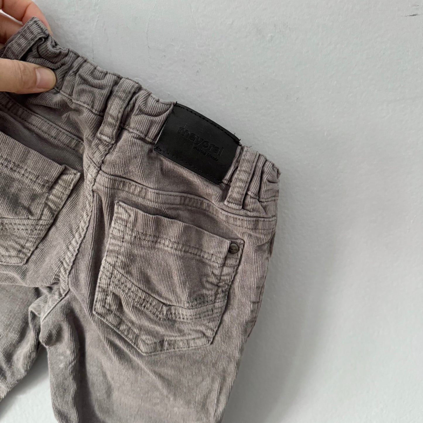 Mayoral / Grey corduroy pants / 2Y