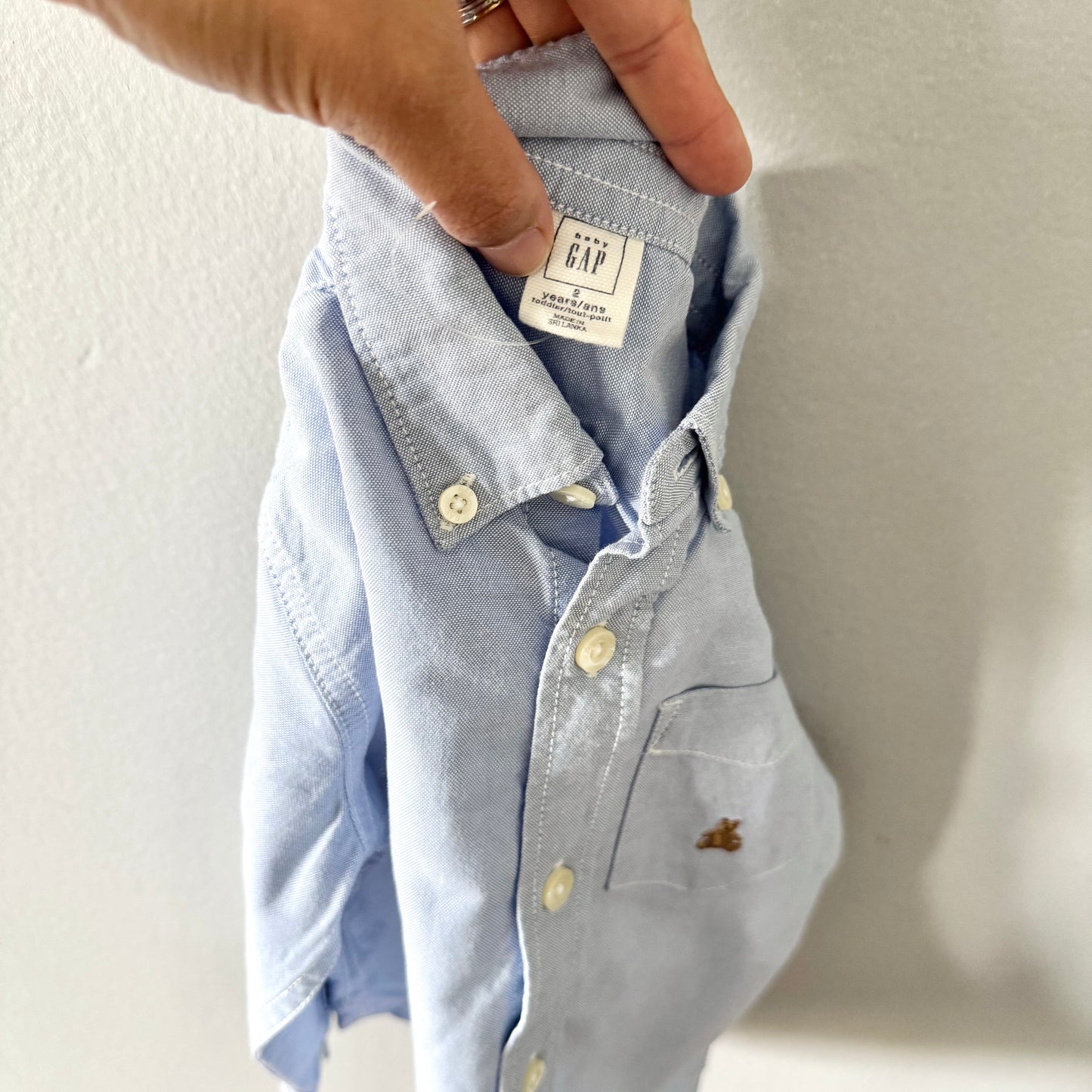 Gap / Blue oxford shirt / 2Y