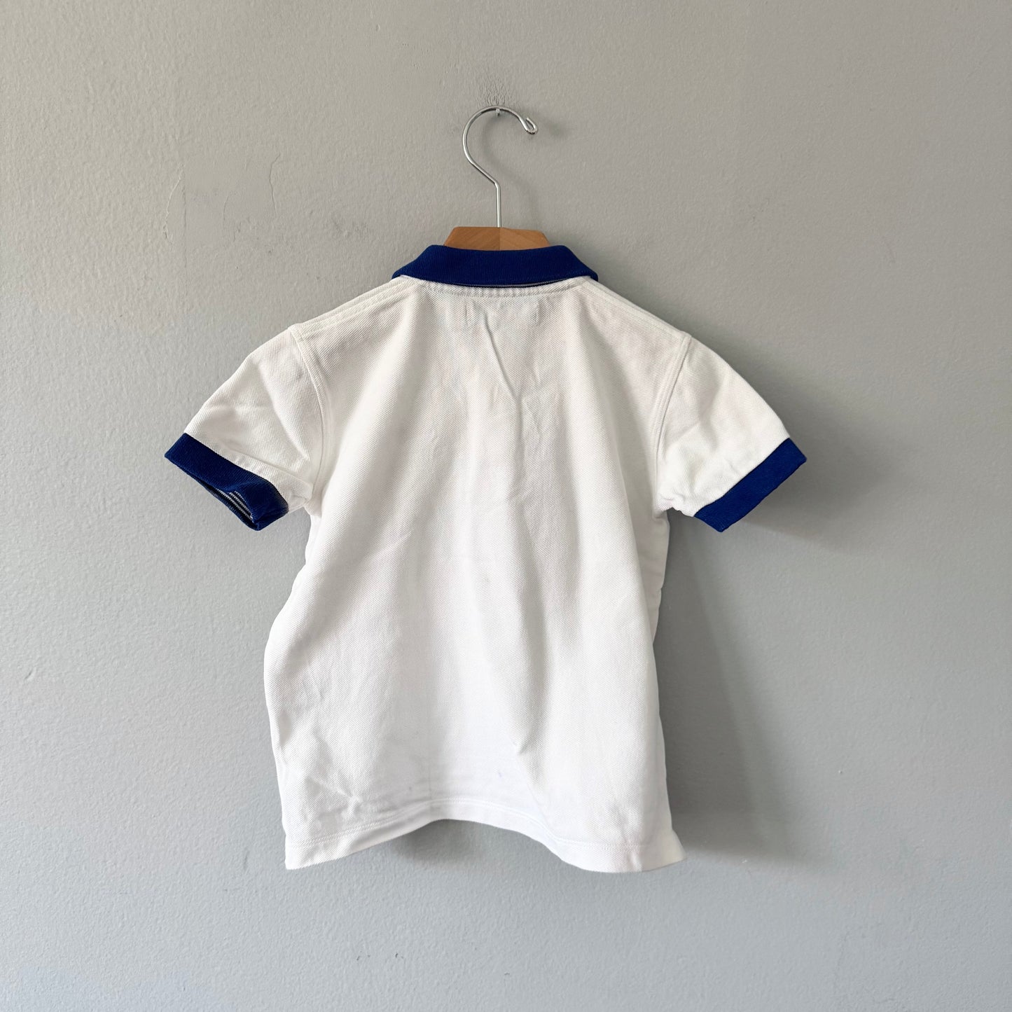Petit Bateau / White polo shirt / 5Y