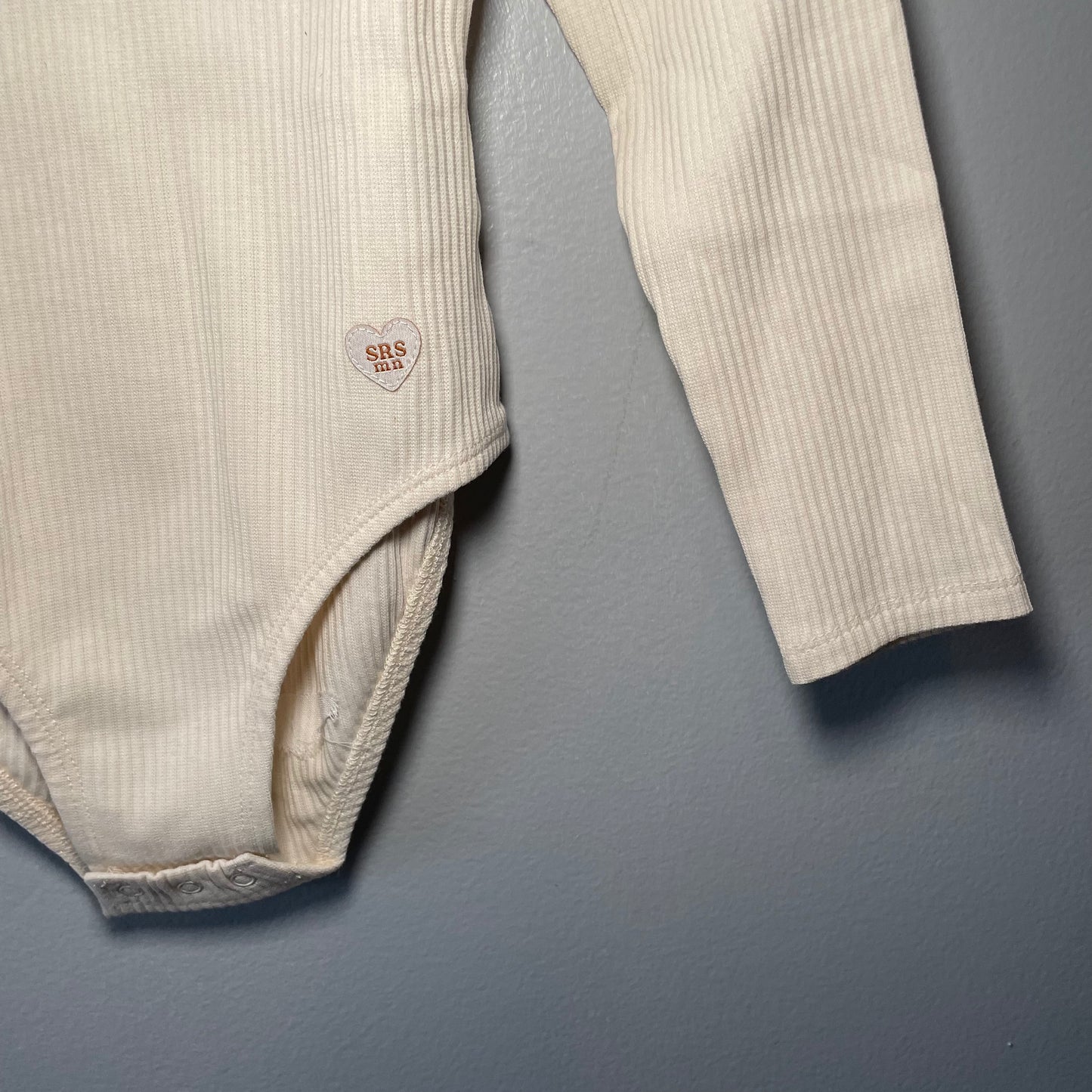 Souris Mini / Cream Bodysuit w/ turtle neck / 5Y - New with tag