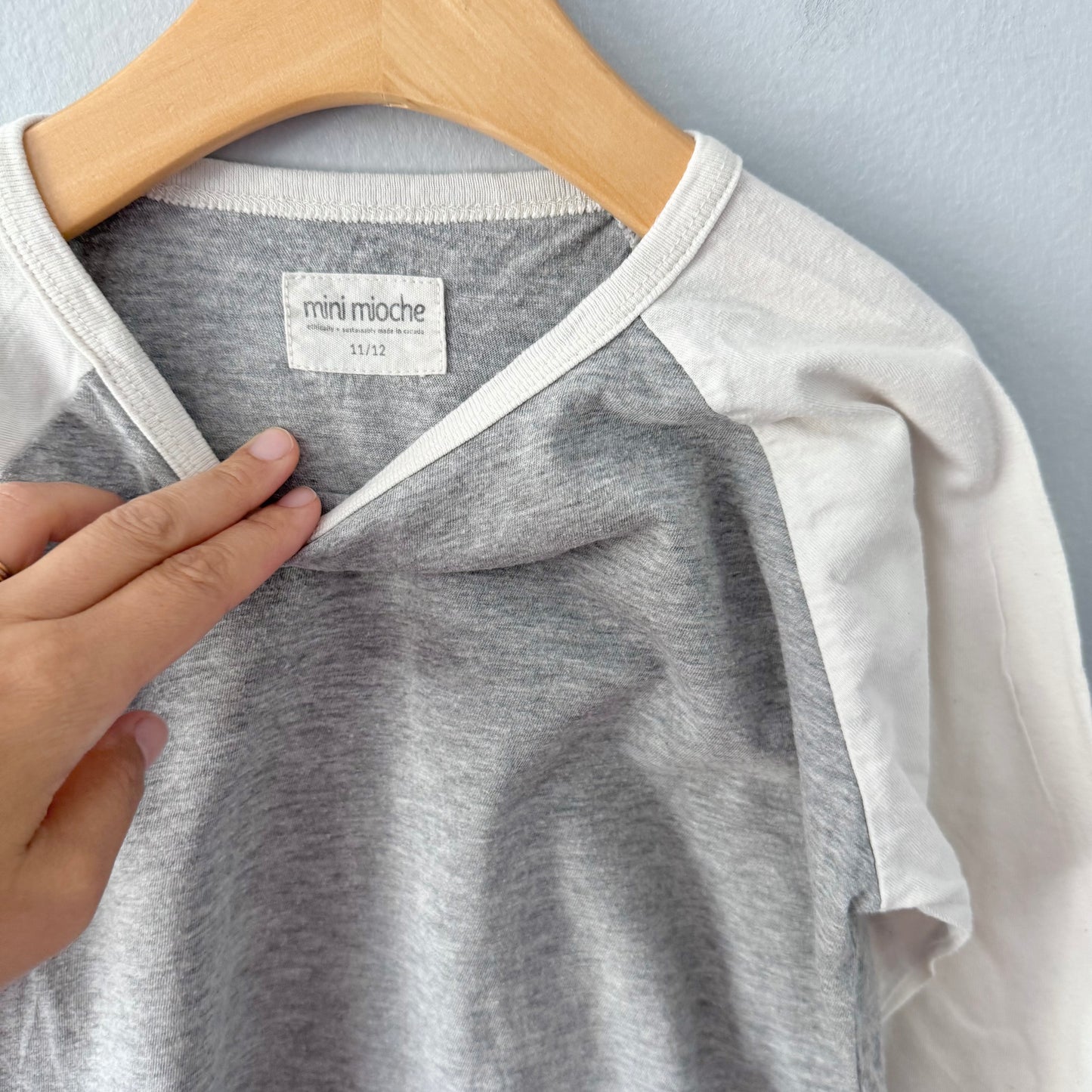 Mini mioche / White x light grey raglan tee / 11-12Y