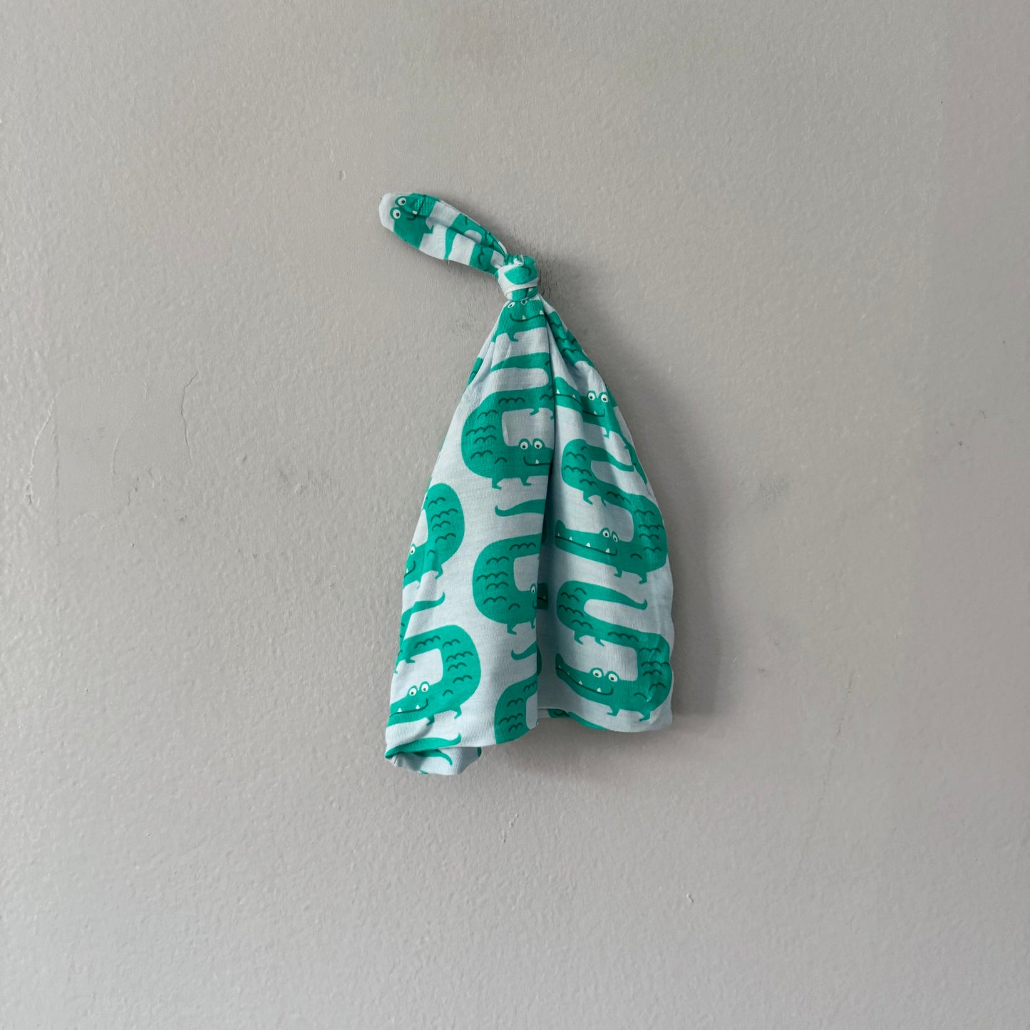 Silkberry Baby / Crocodile knot cap / 6-12M