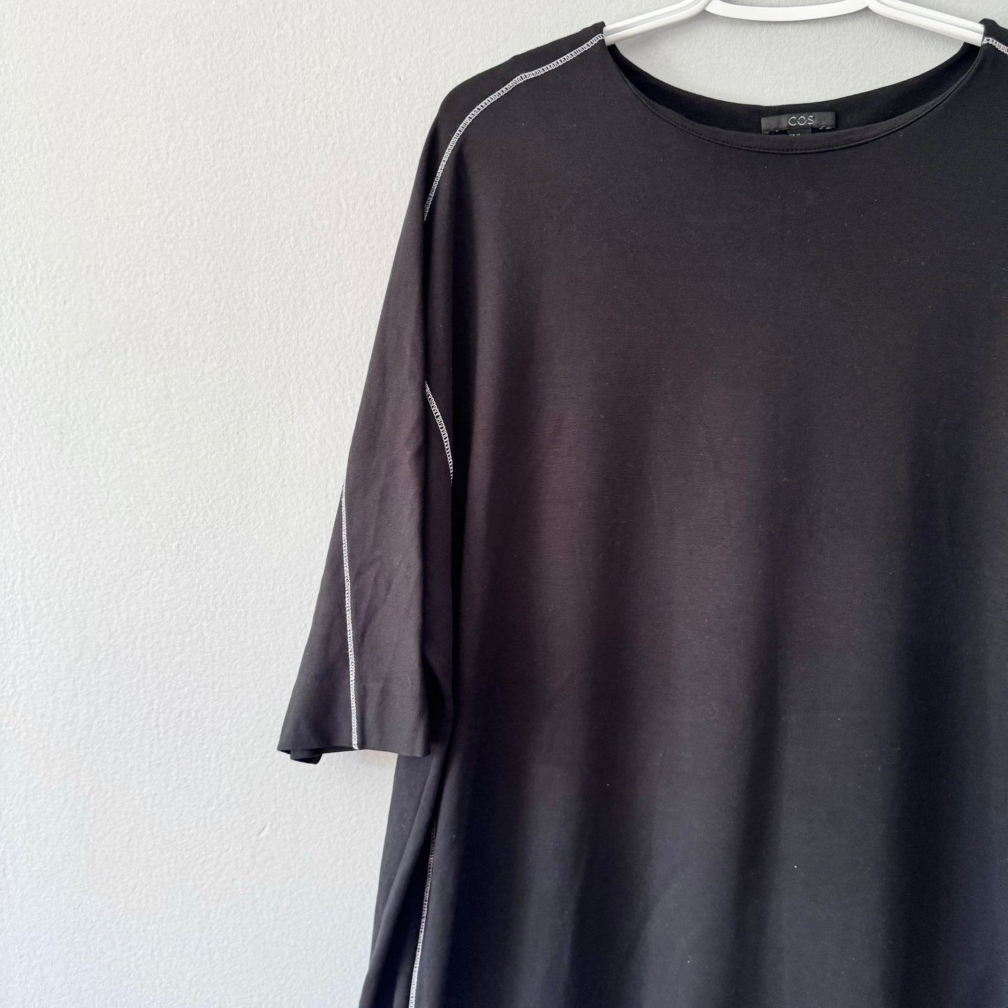 COS / Black dress / Women XS(Fits Women L)