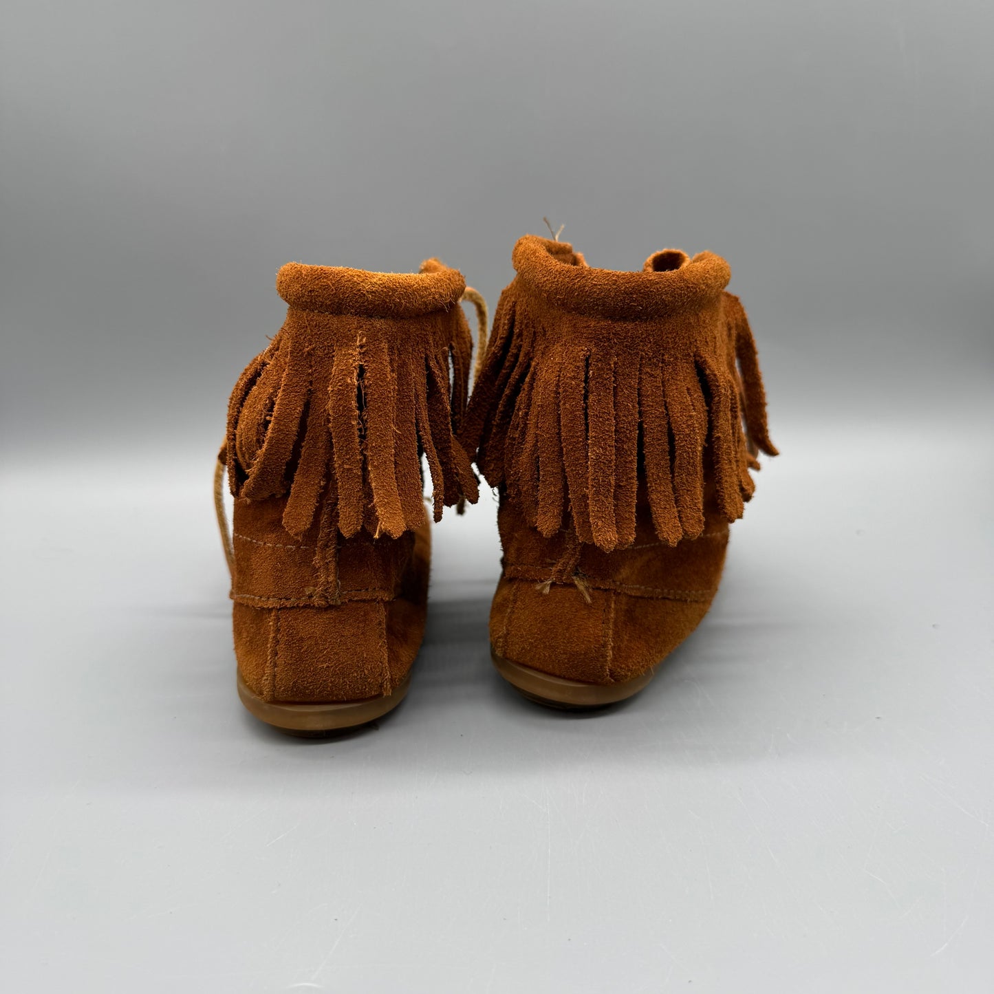 Minnetonka / Boots / J1
