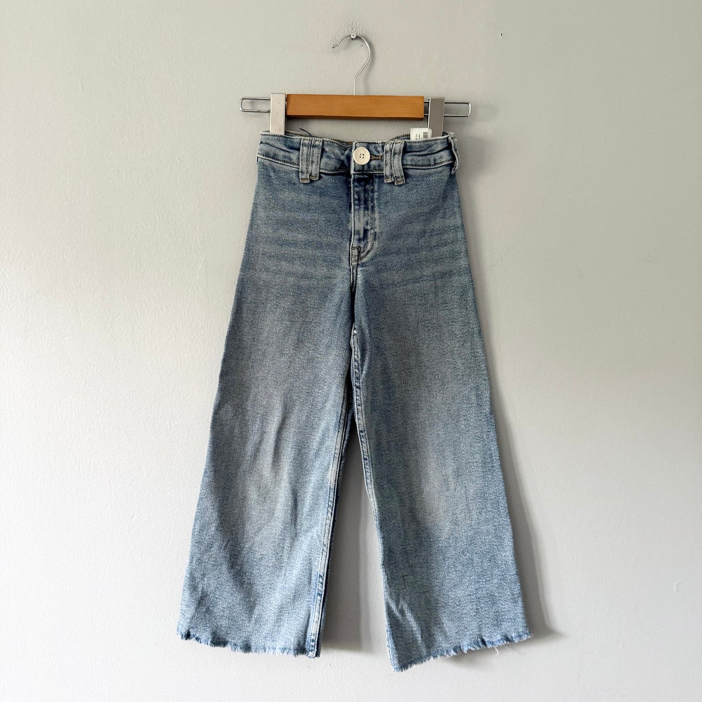 Zara / Wide fit denim / 7Y