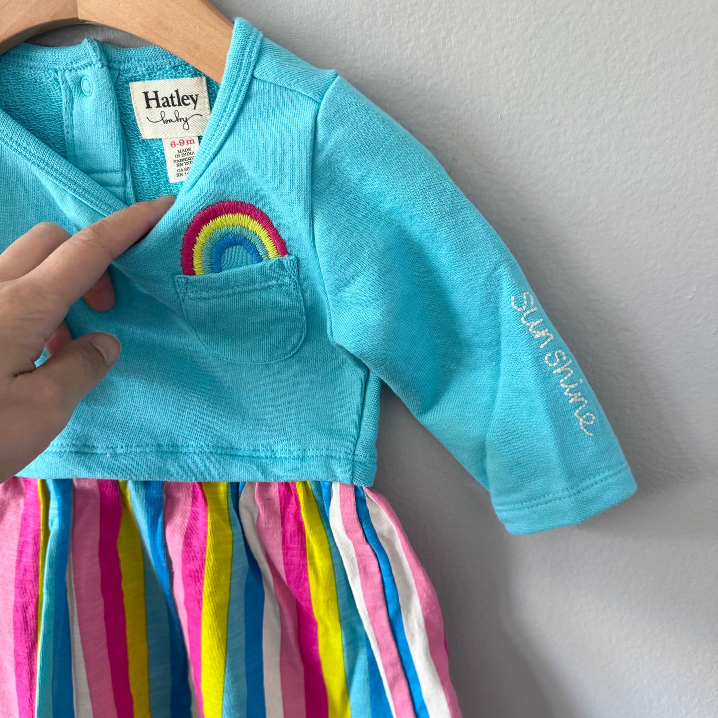 Hatley / Blue x rainbow dress / 6-9M