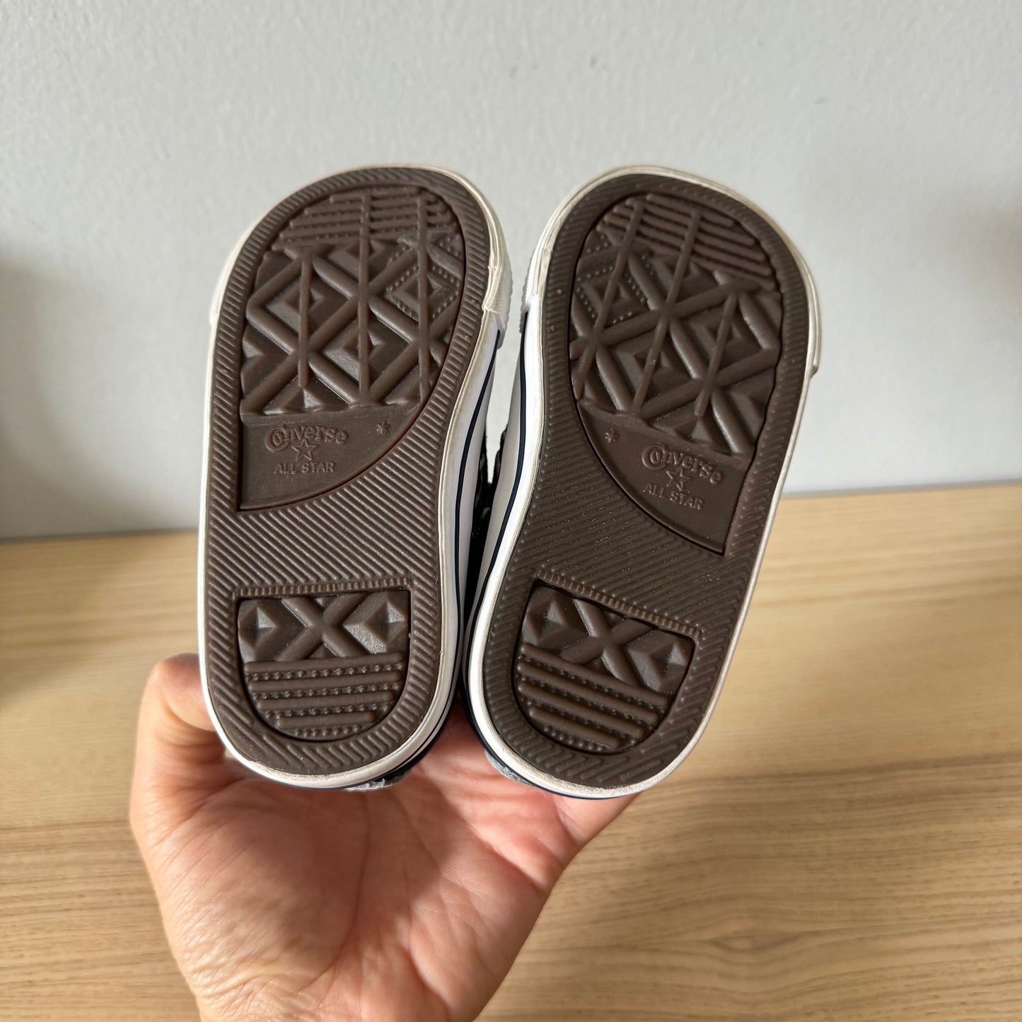 Converse / Sneaker / US6