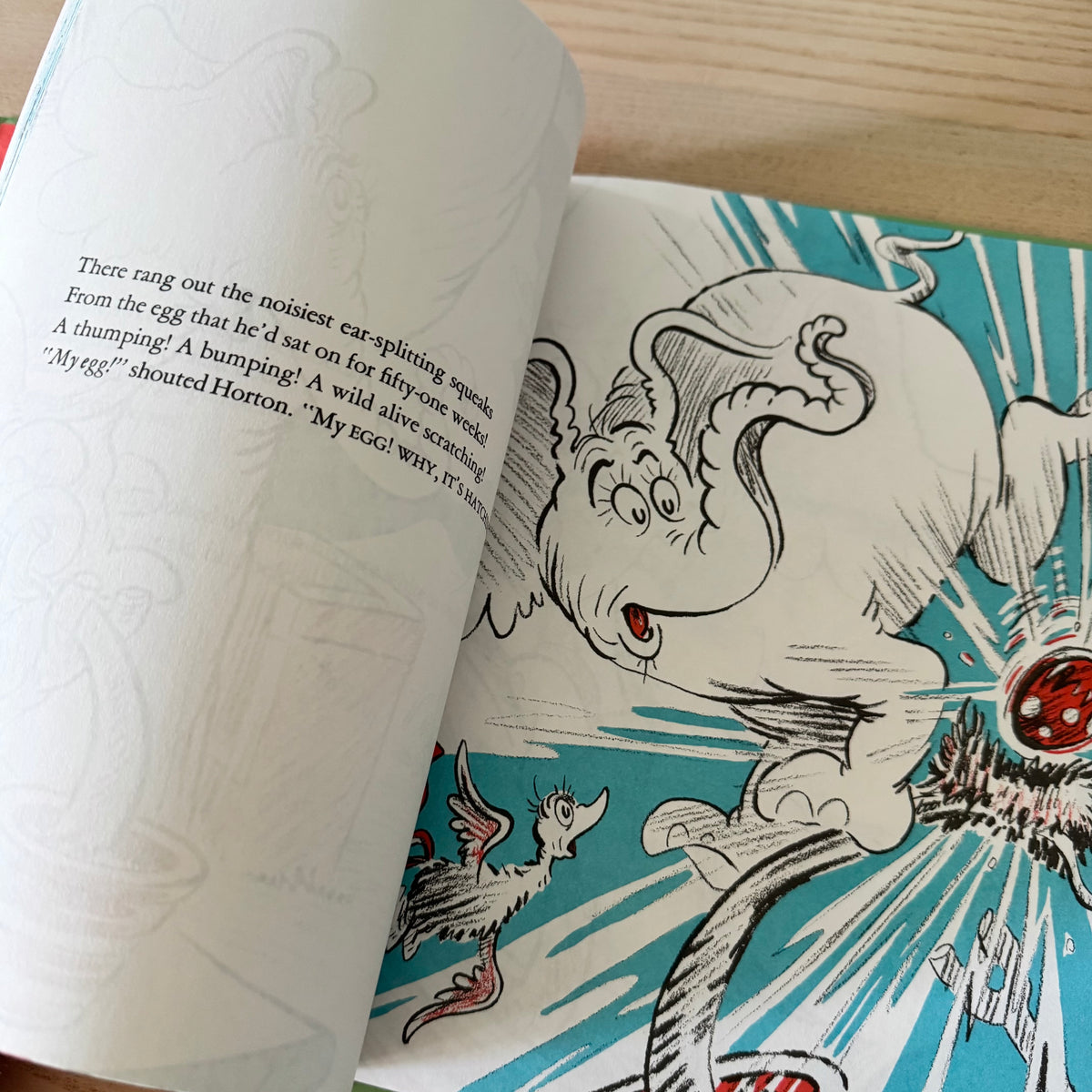 Horton Hatches the Egg / Dr. Seuss