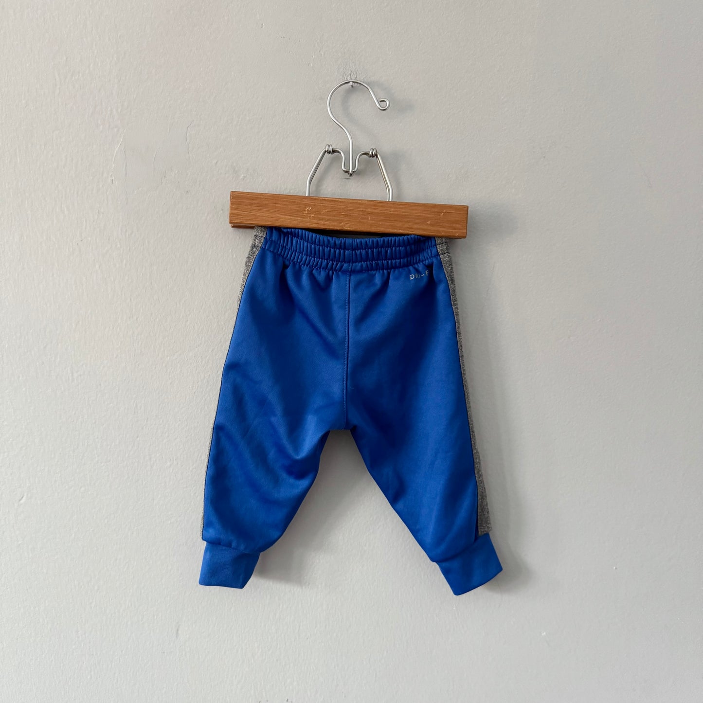 Nike / Fleece lined jersey pants / 12M