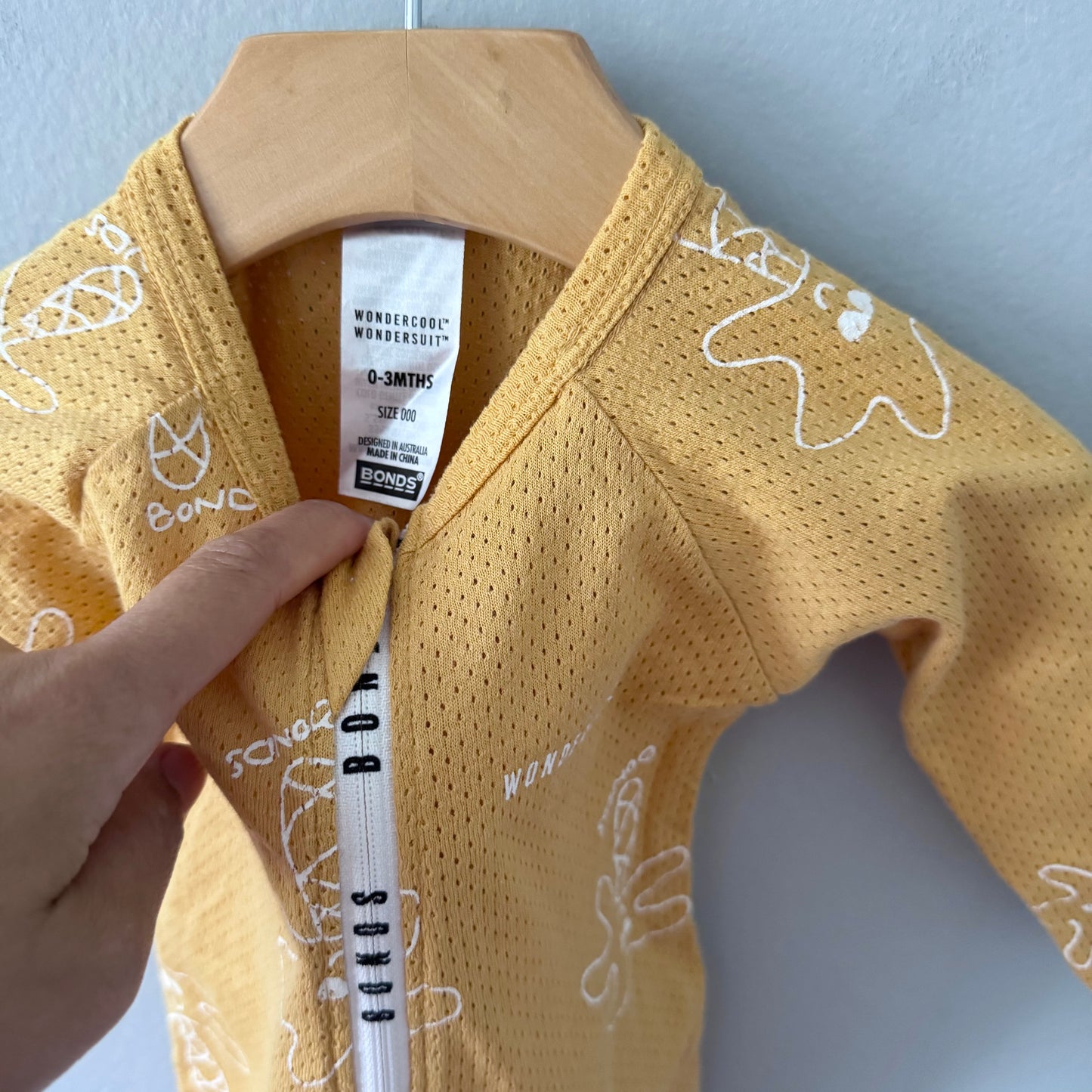Bonds / Wondercool romper - yellow / 0-3M