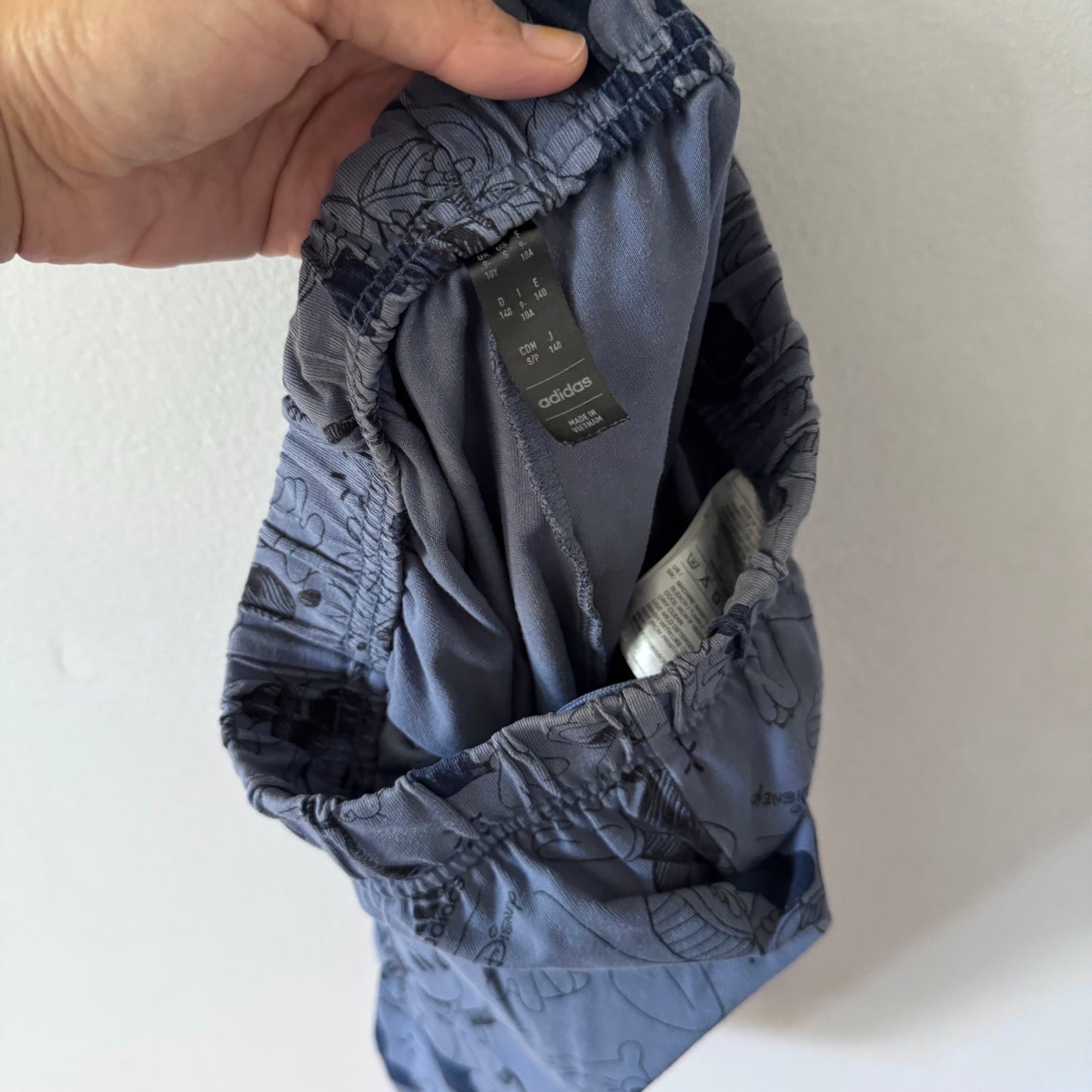 Adidas / Disney Blue shorts / 9-10Y