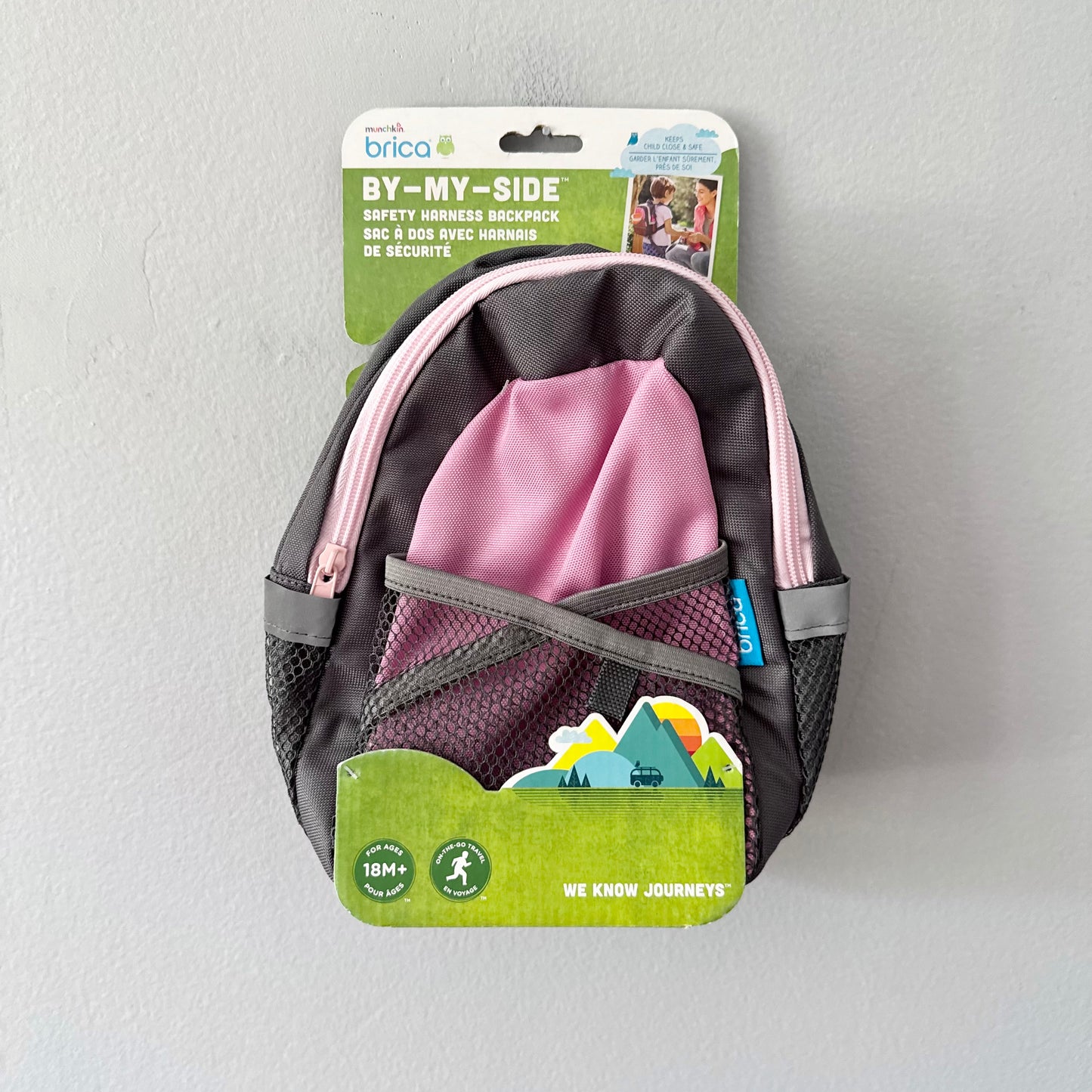 Munchikin Brica / By my side safety harness backpack / 18M - New with package