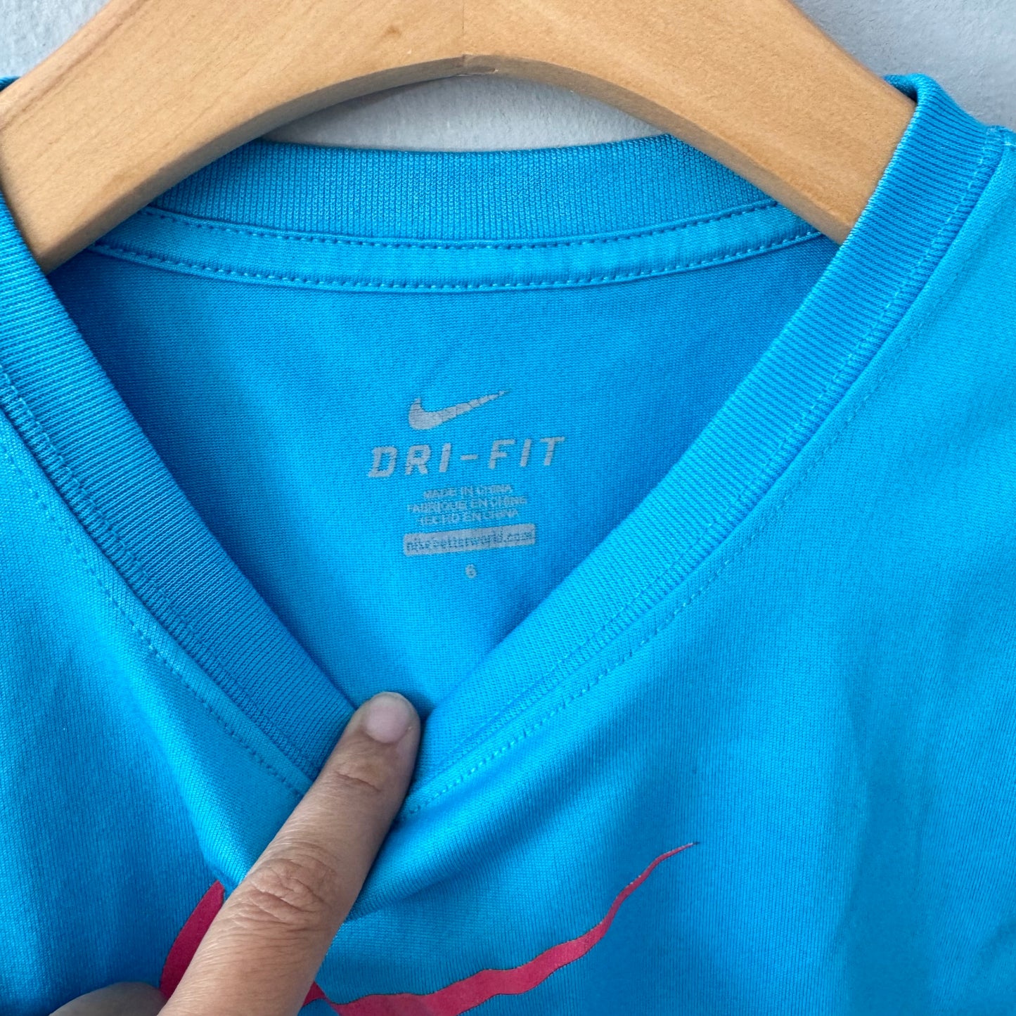 Nike / Blue drifit girl's top / 6Y