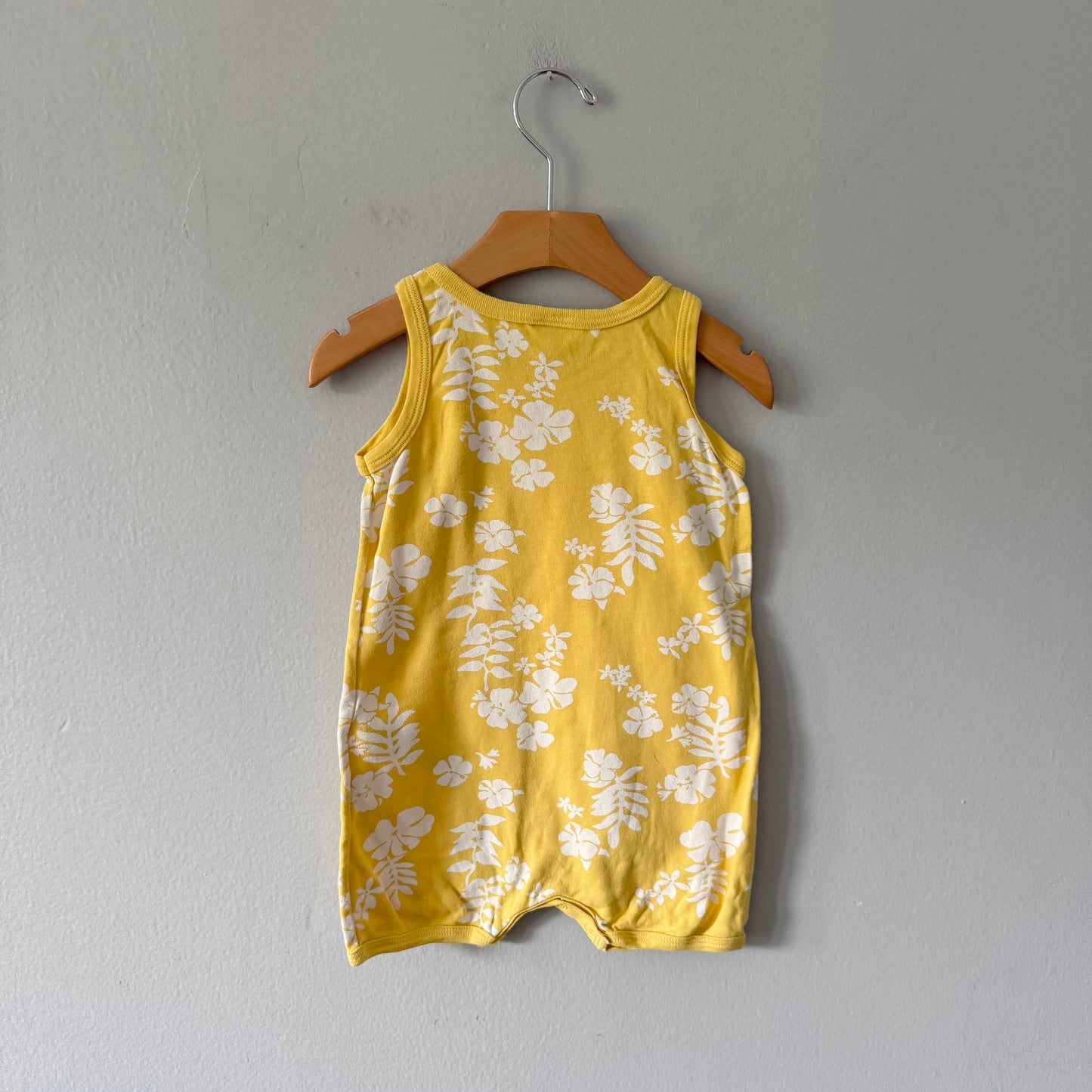 Petit Bateau / Yellow tank romper / 24M