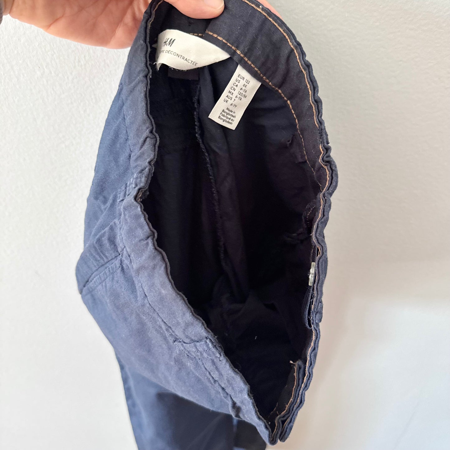 H&M / Navy thin chino pants / 6-7Y