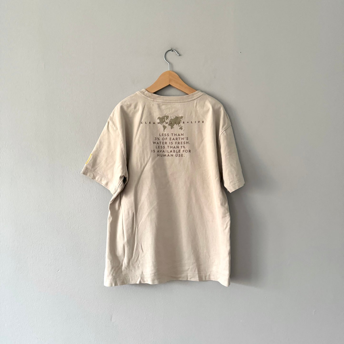 Gap / National Geographic T-shirt / 11-12Y