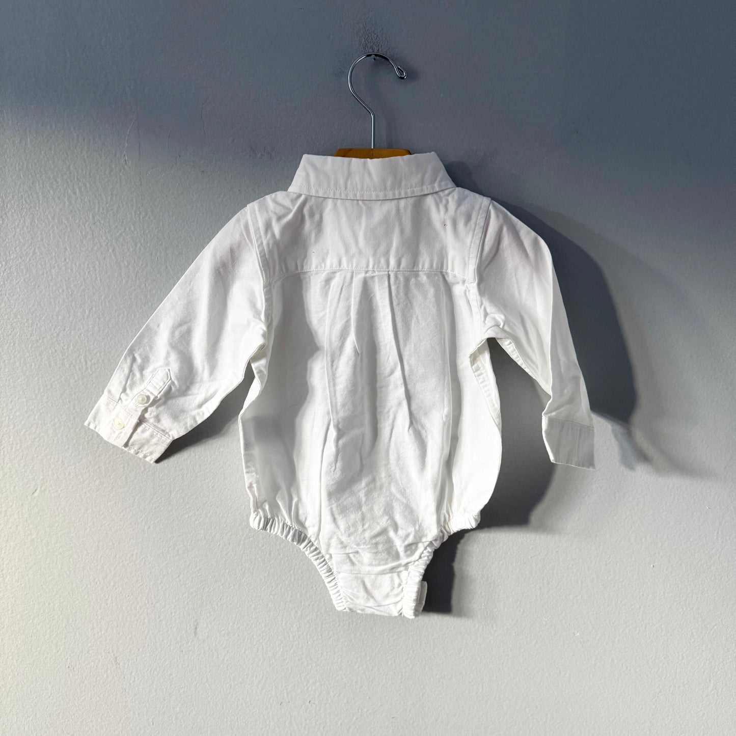 Gap / White oxford shirt onesie / 12-18M - New with tag