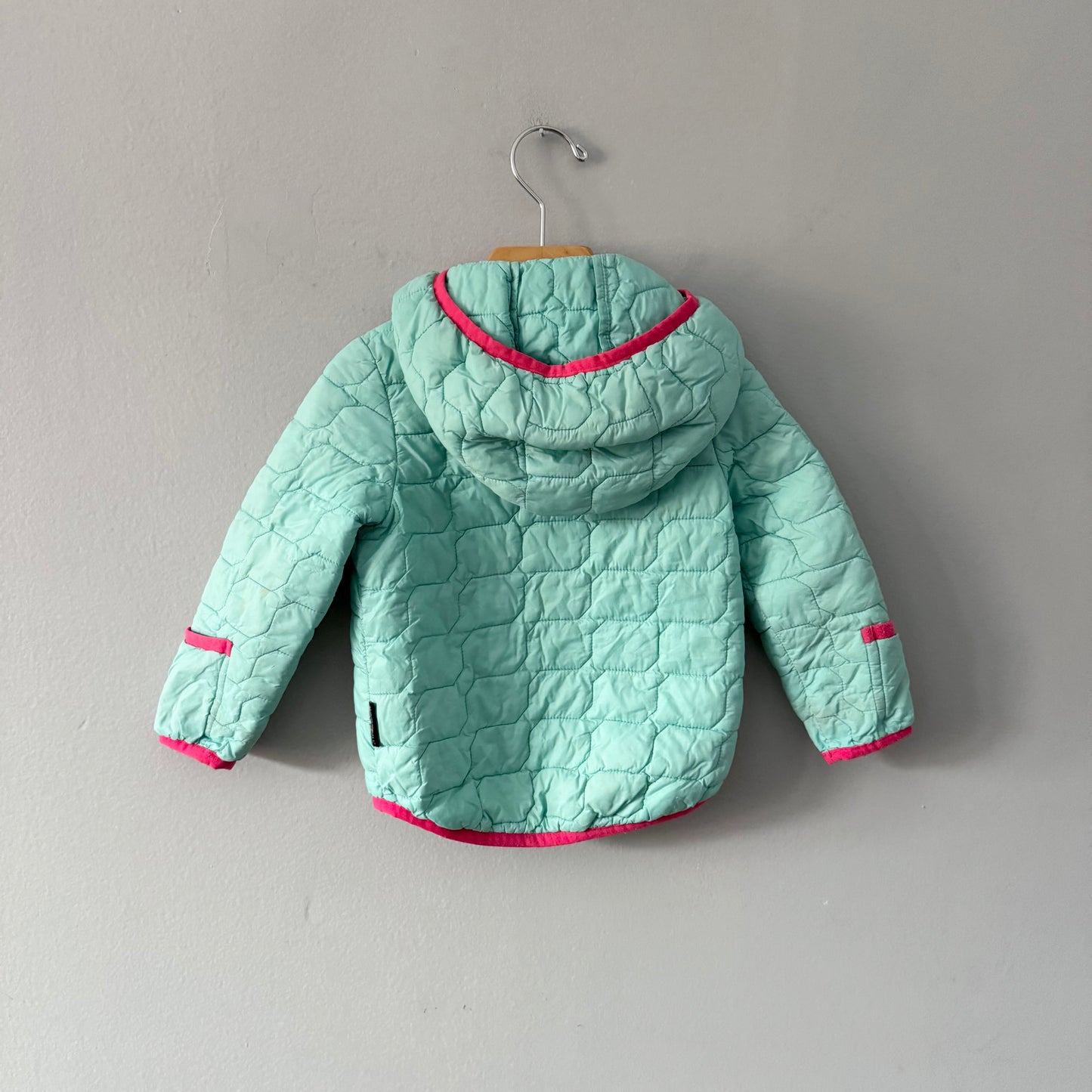The North Face / Light blue x pink thermoball jacket / 12-18M