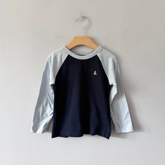 Gap / Navy blue raglan long sleeve / 4Y