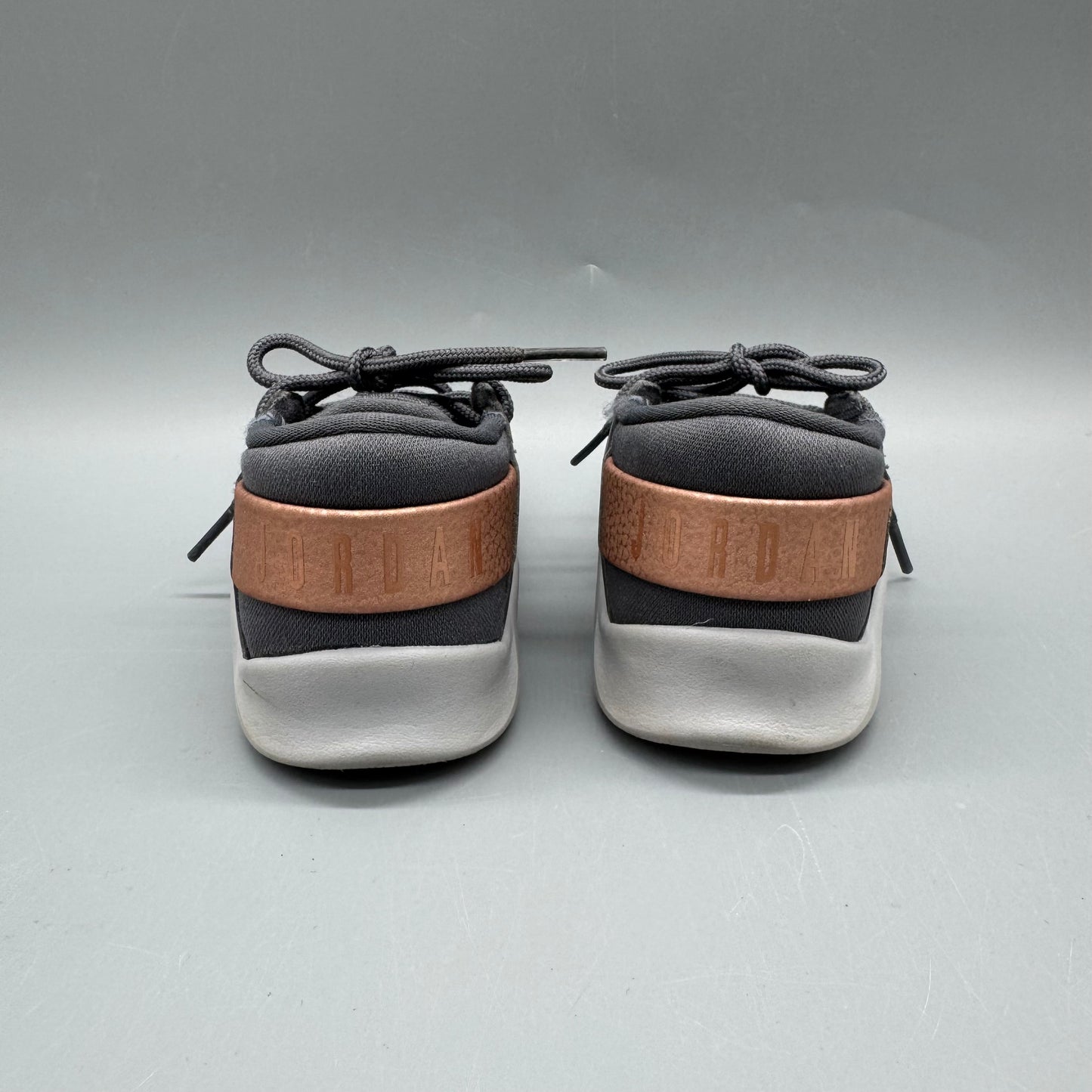 Nike / Runner / US8