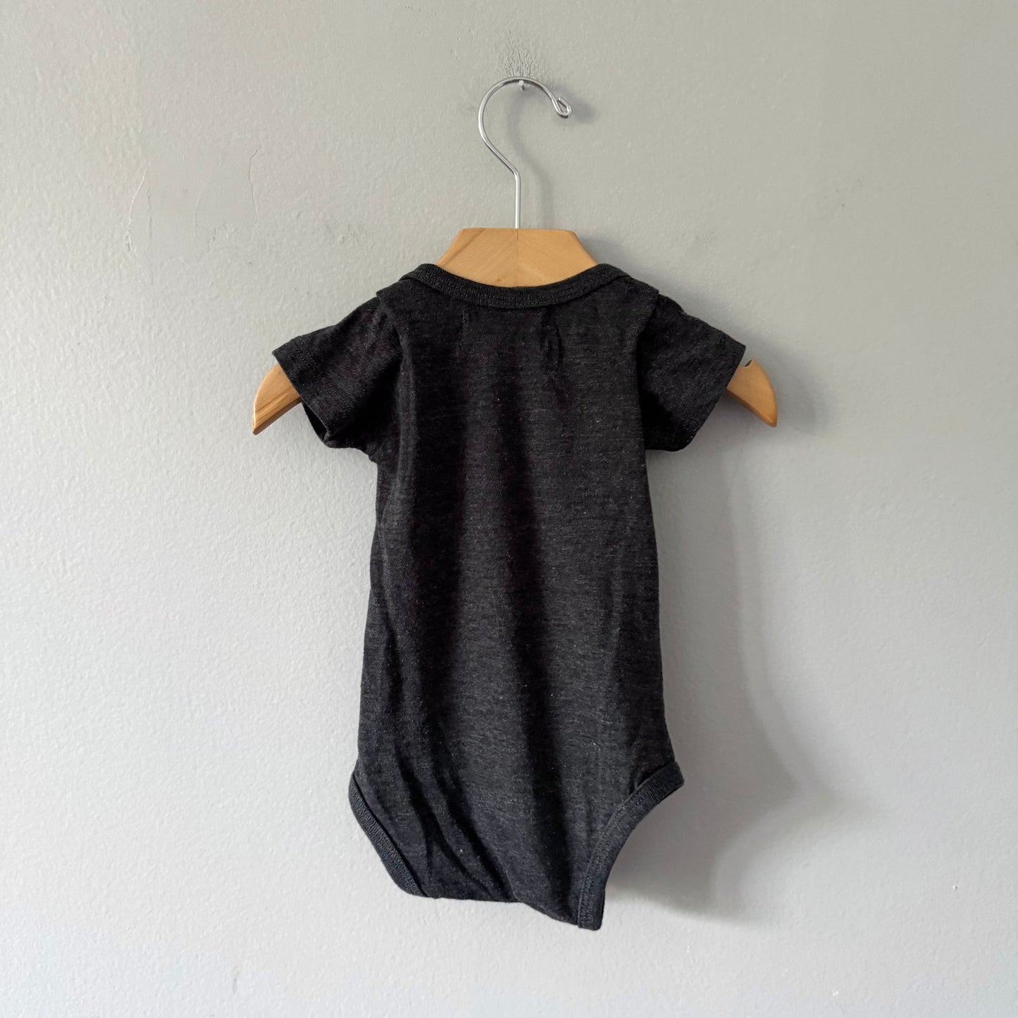 Drake General store / Canadian onesie / 0-6M