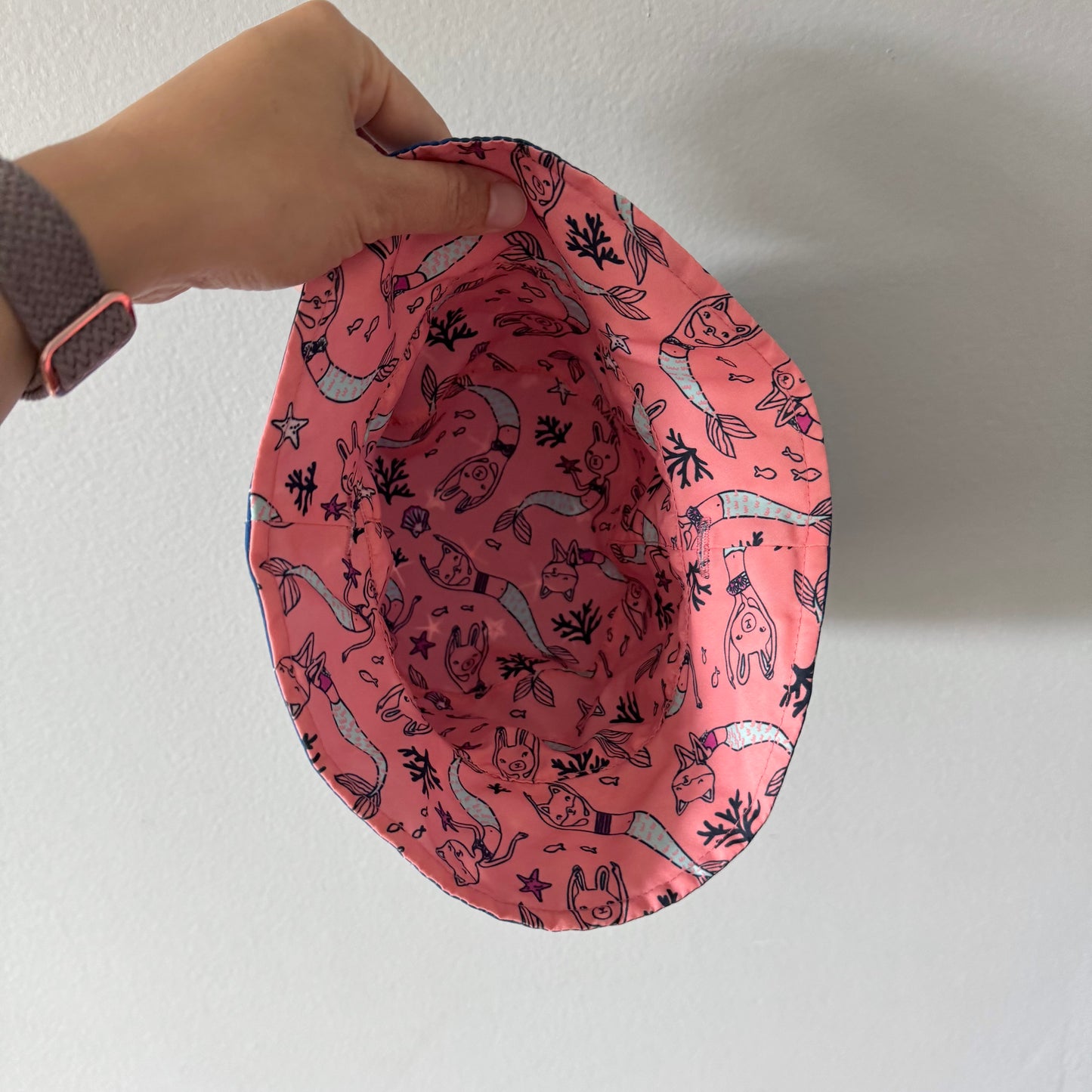 No brand / Reversible bucket hat / 6-12M