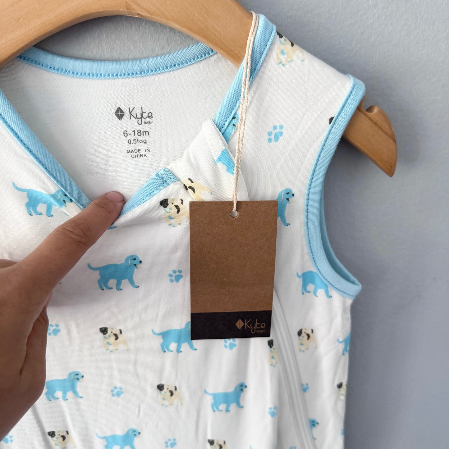 Kyte / White blue doggie sleep sack 0.5tog / 6-18M - New with tag