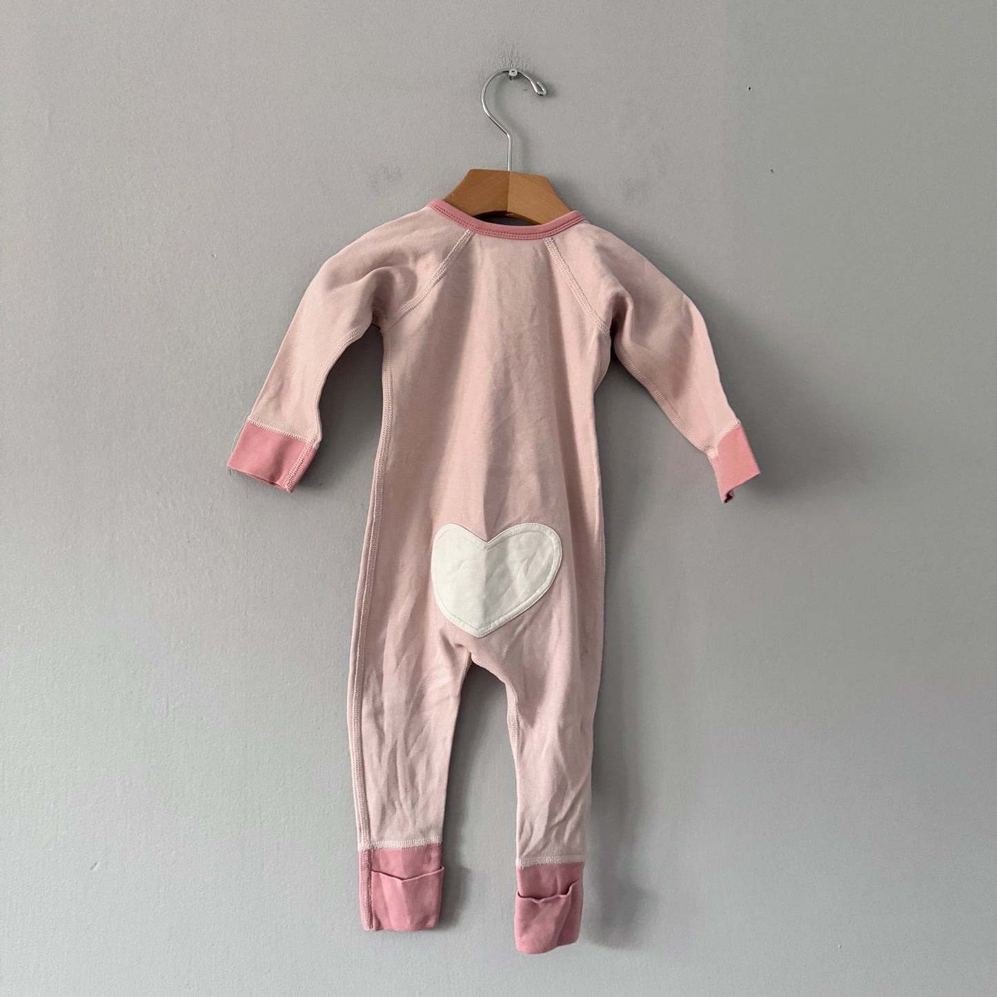 Sapling / Light pink x heart romper / 3-6M