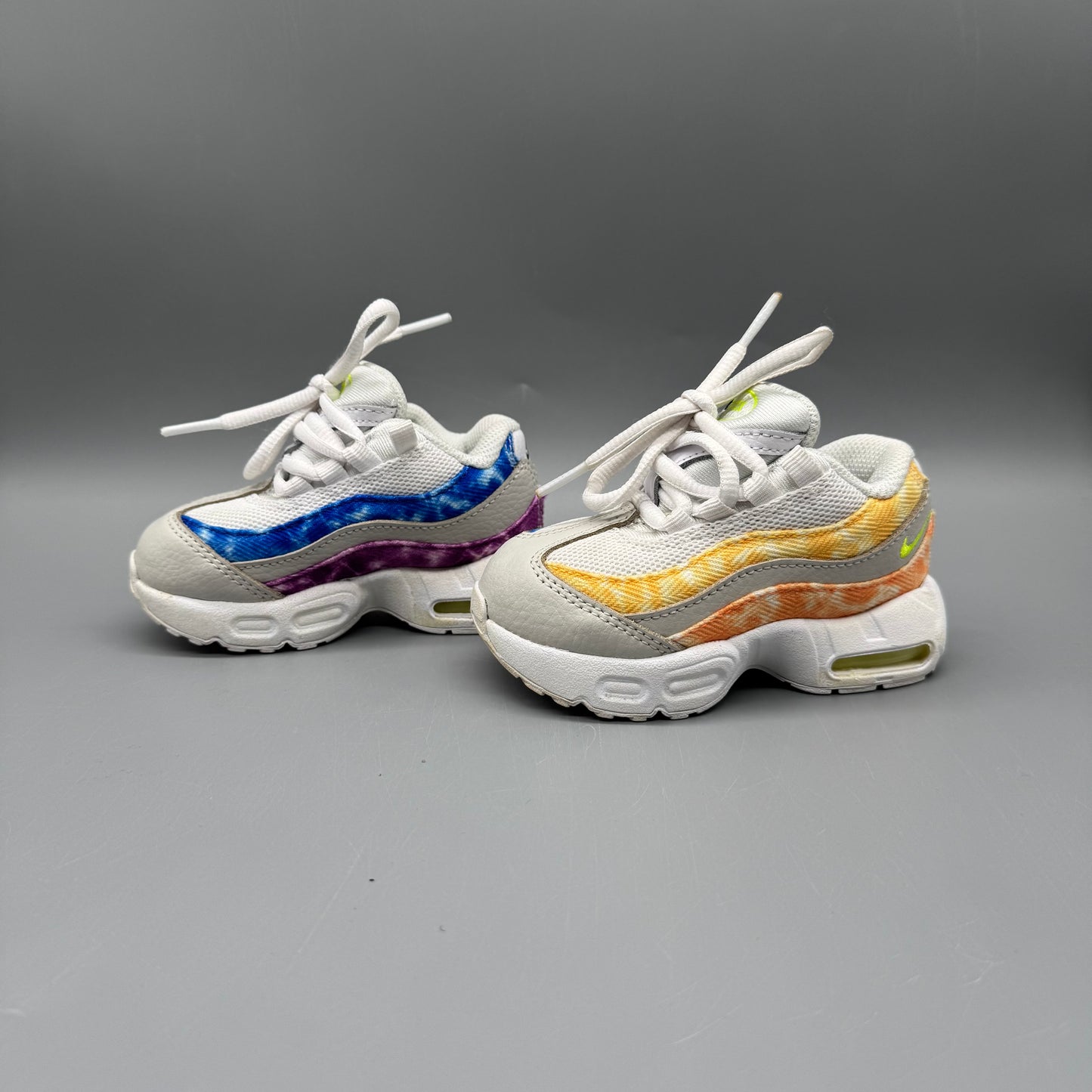 Nike / Air Max 95 / Running Shoes / US6