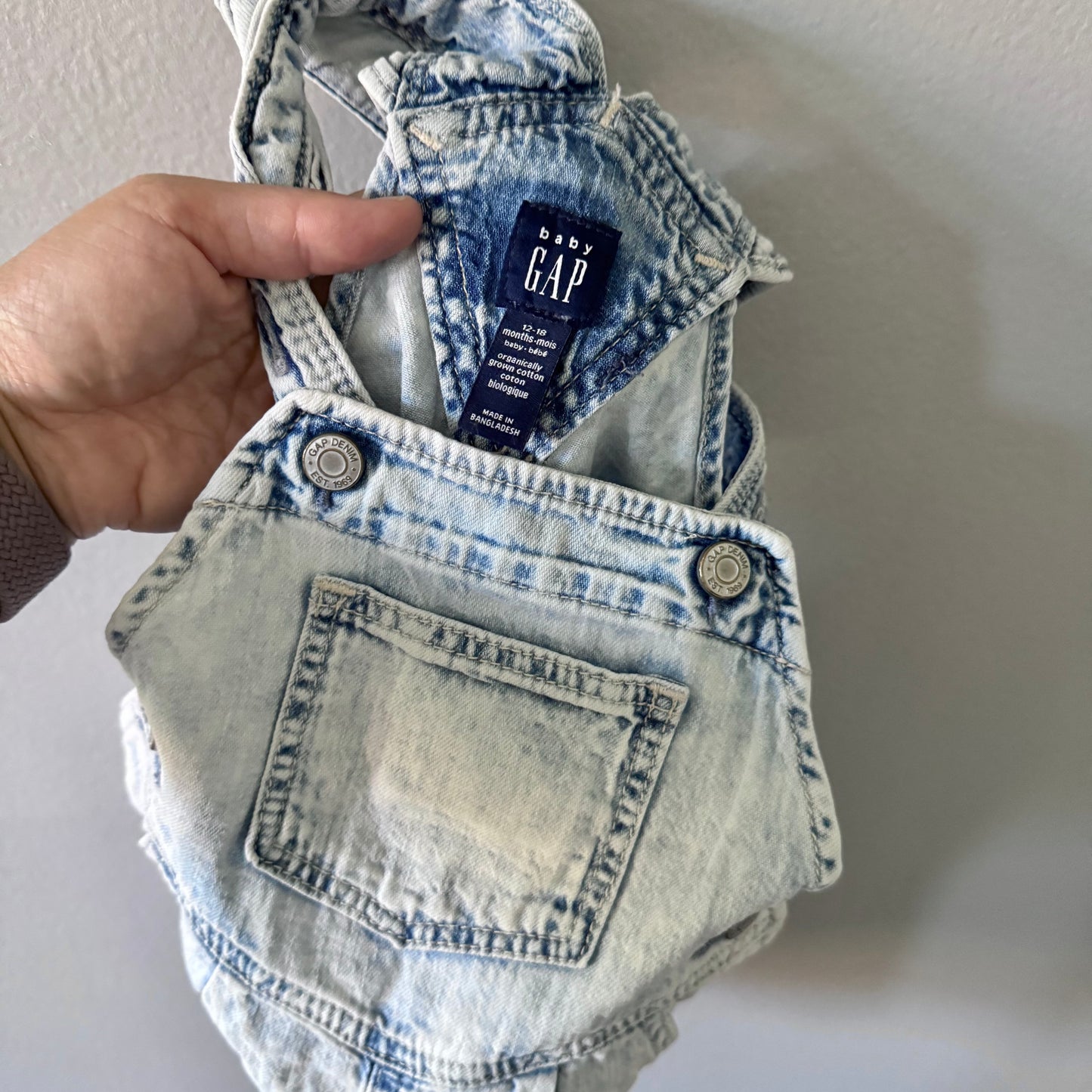 Gap / Denim overall shorts / 12-18M