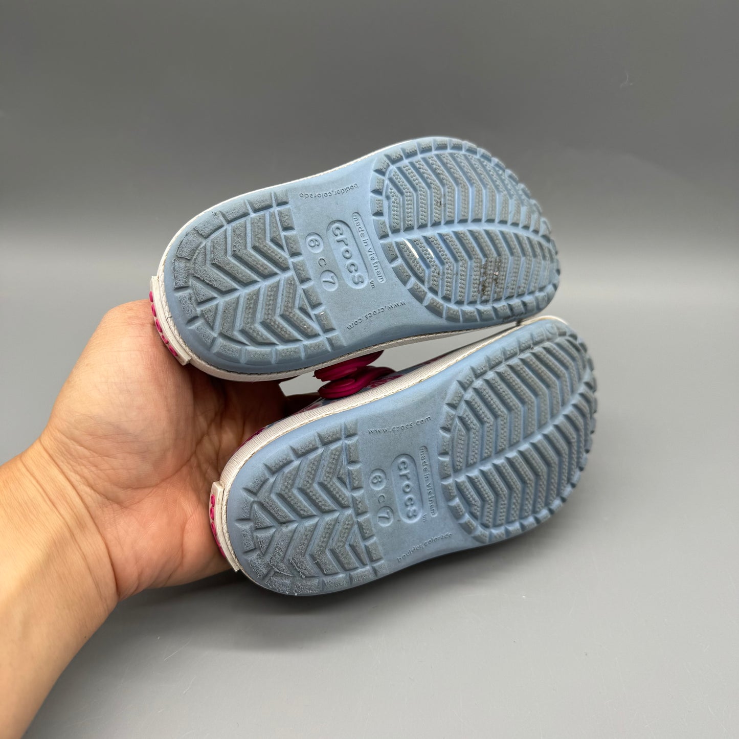 Crocs / Sandals / US6-7