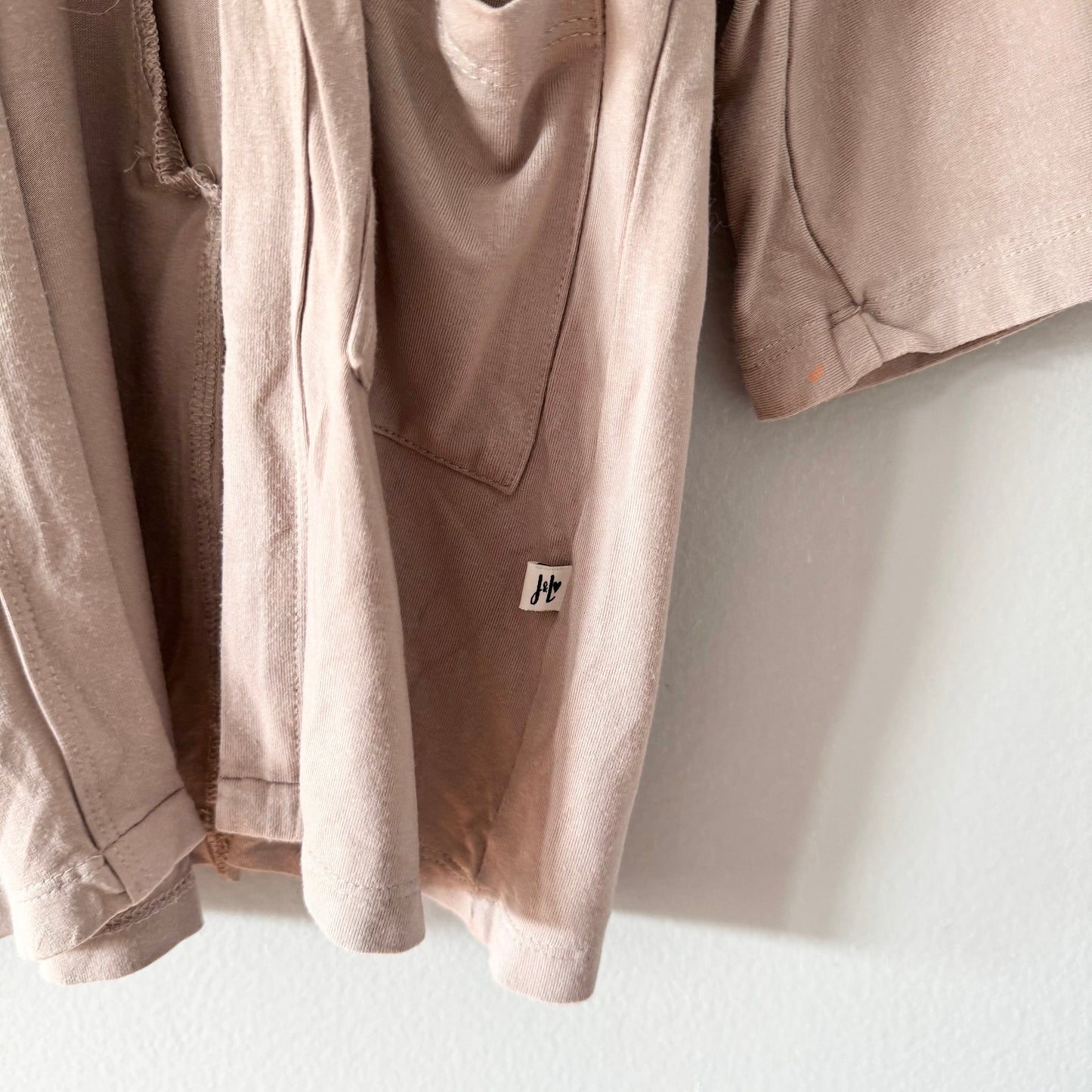 Jax & Lennon / Beige bamboo rayon cardi / 3-4Y