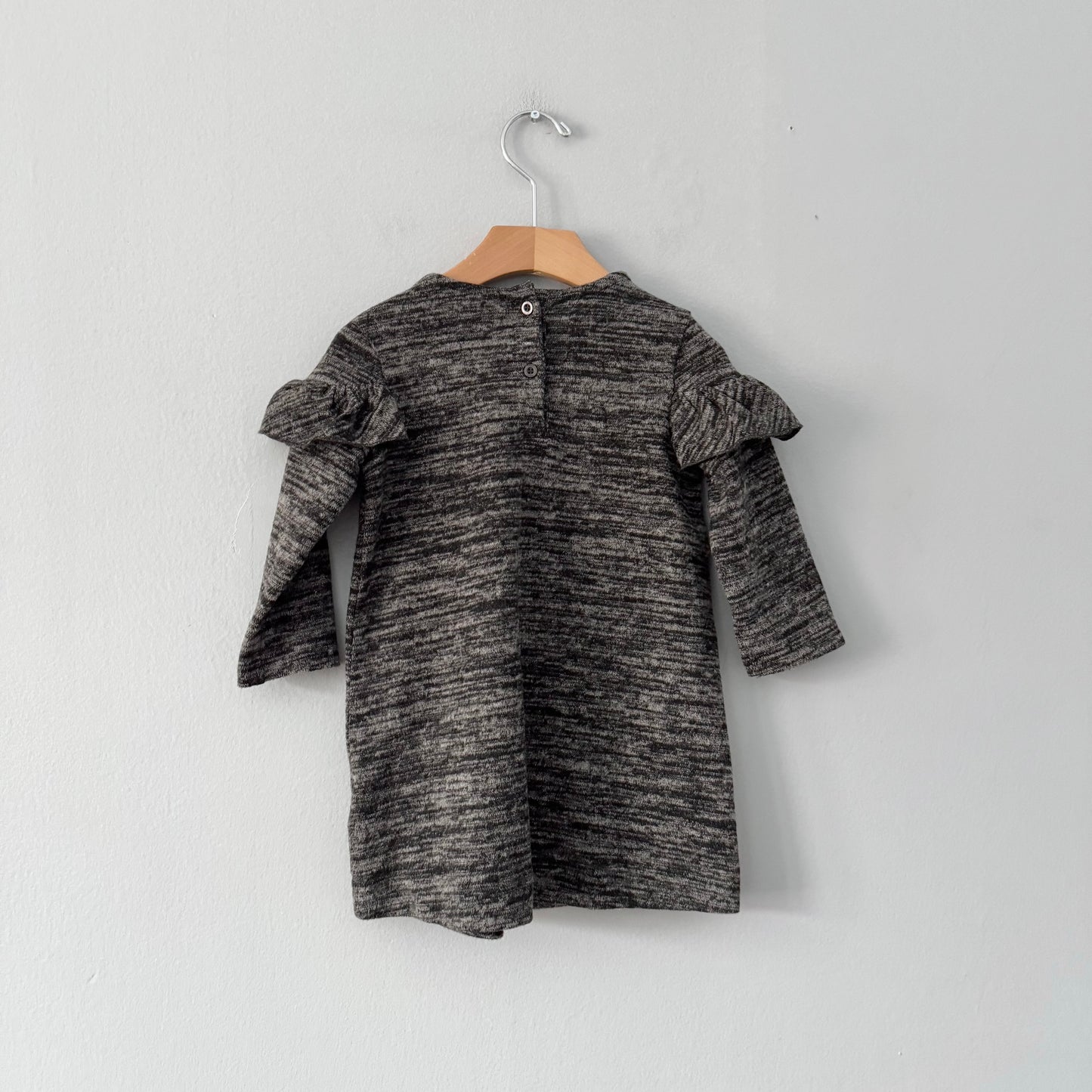 Next / Black x grey knit ruffle dress / 12-18M