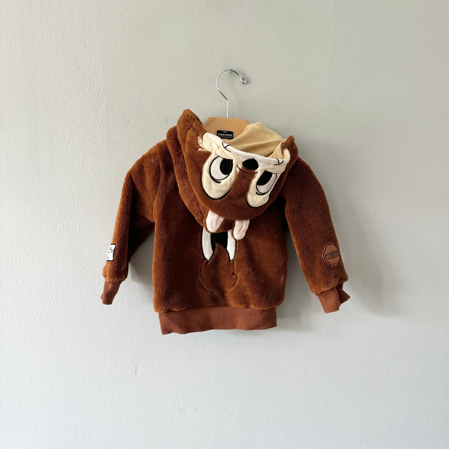 Baby doll / Disney, Chip n Dale hoodie / 12M