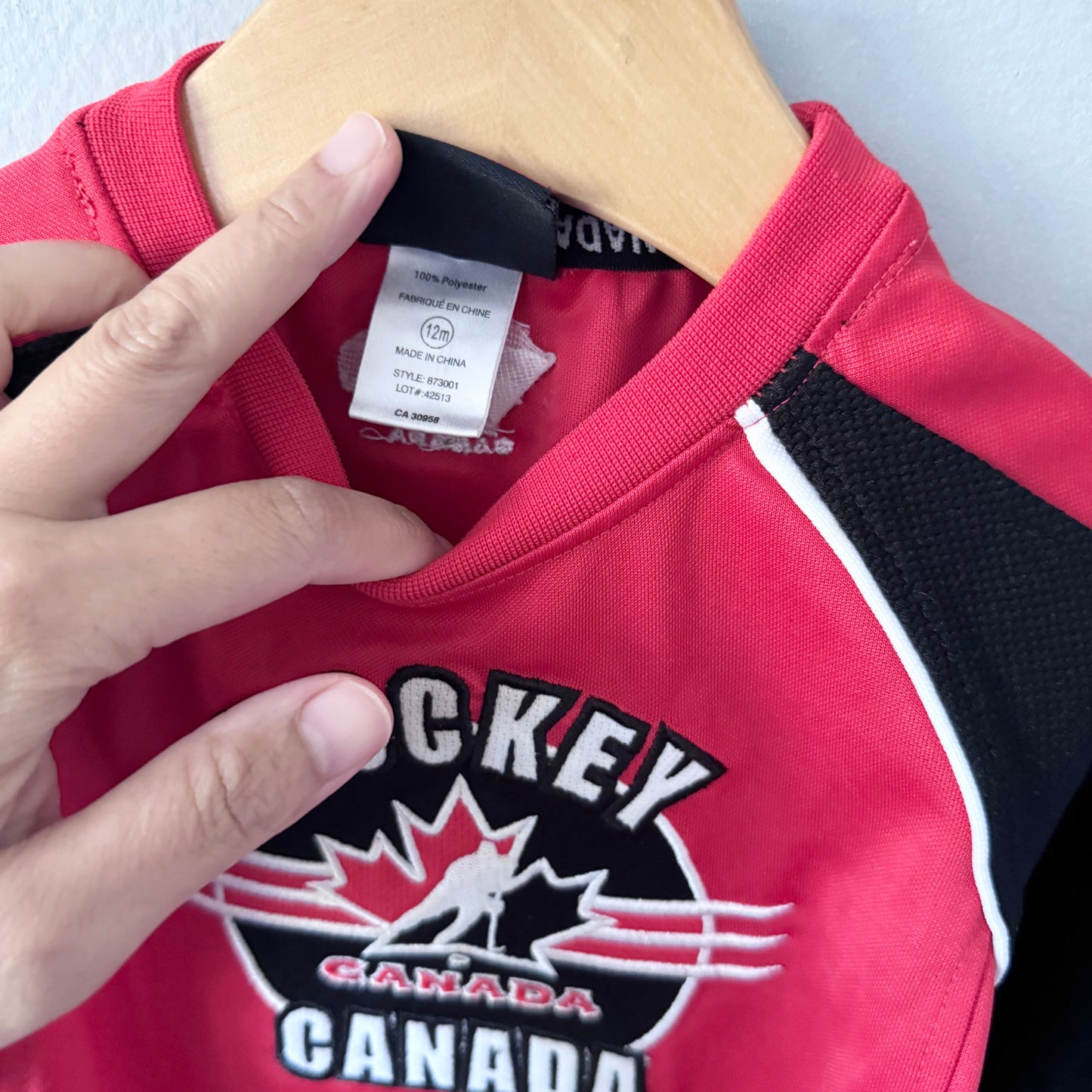 NHL / Hockey Canada jersey / 12M