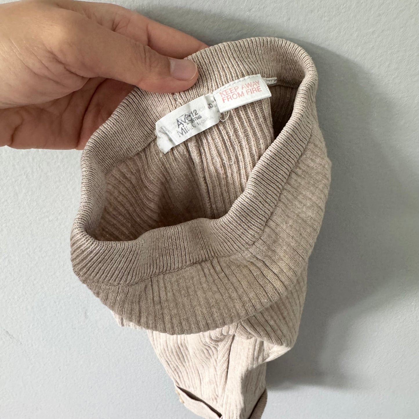 Zara / Beige ribbed knit leggings / 9-12M