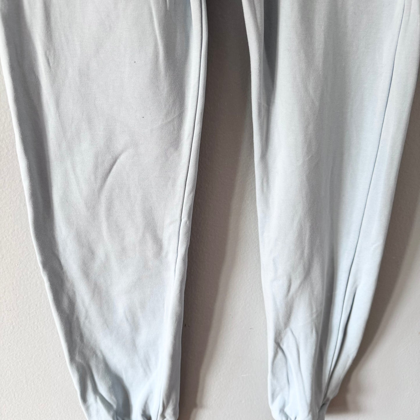 Little & Lively / Light blue sweatpants / 13-14Y