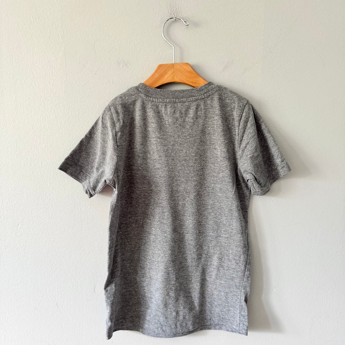Hot Wheels / Dark grey T-shirt / 7Y