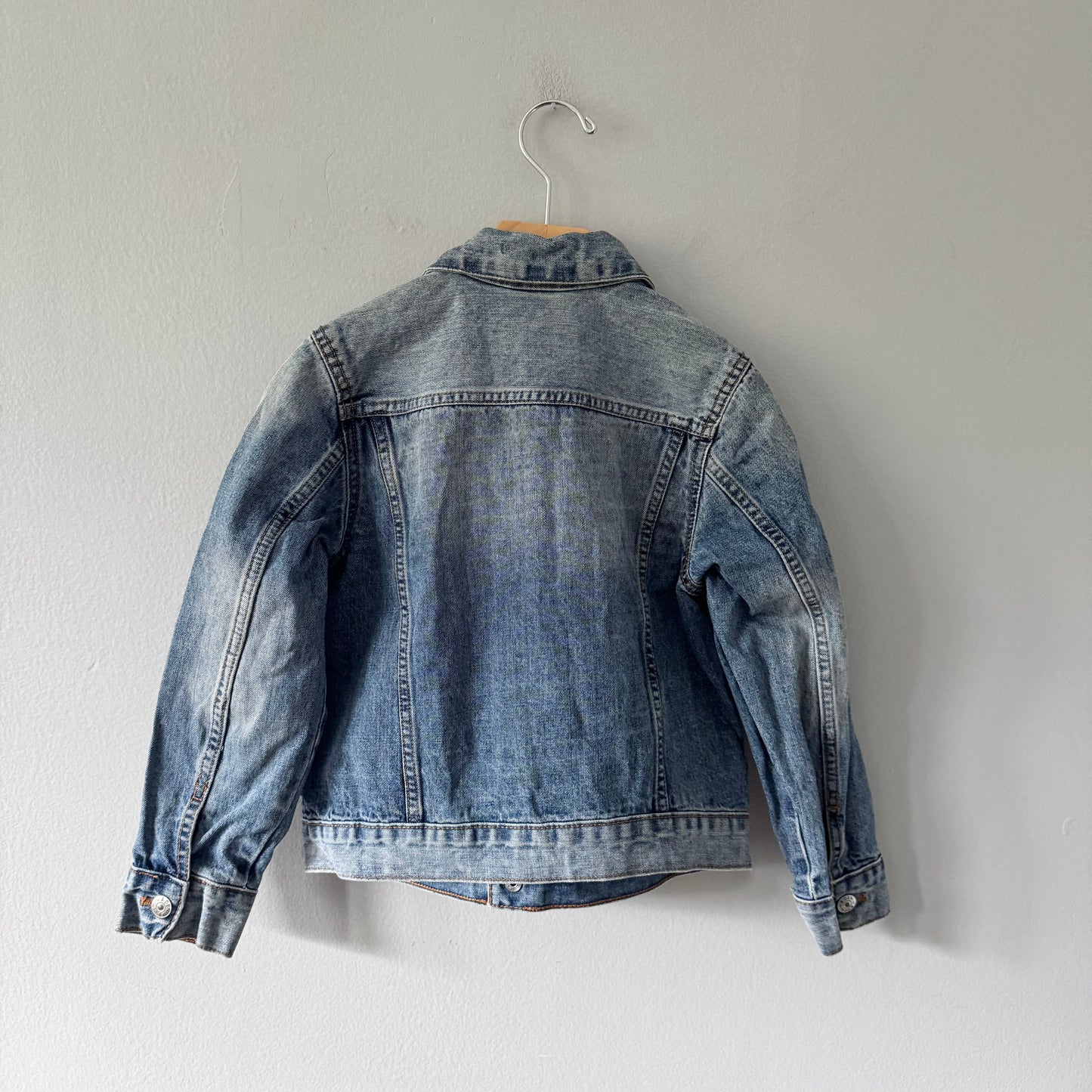 H&M / Minion denim jacket / 7-8Y