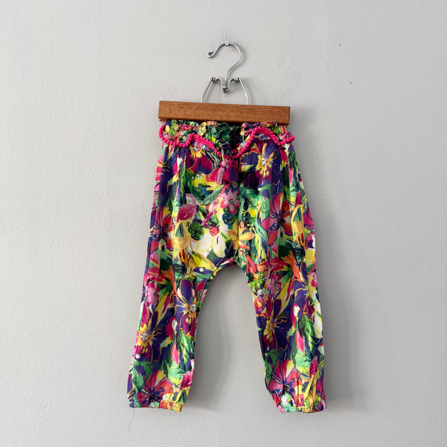 Next / Exotic animals and trees viscose pants / 2-3Y