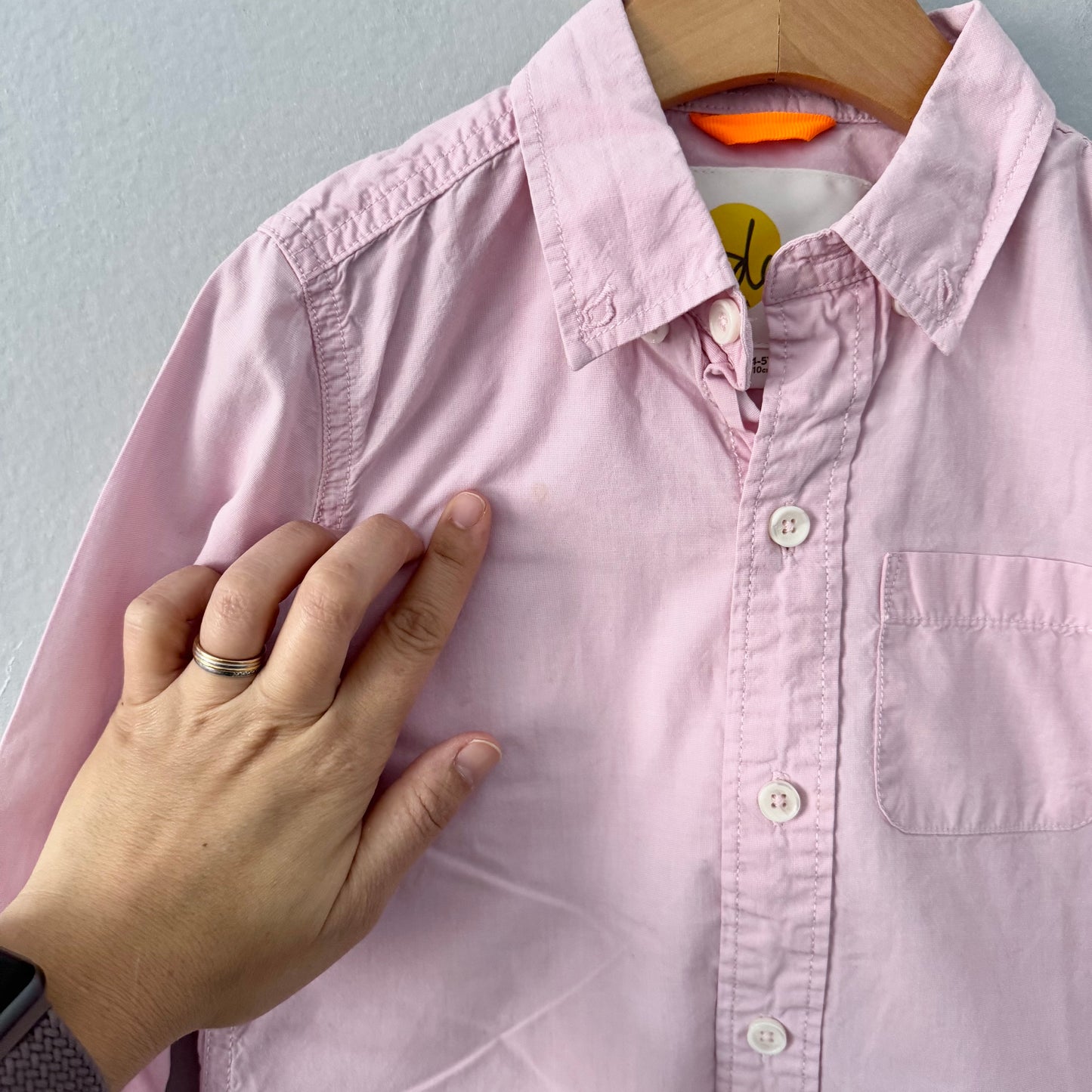 Mini Boden / Pink dressed shirt / 4-5Y